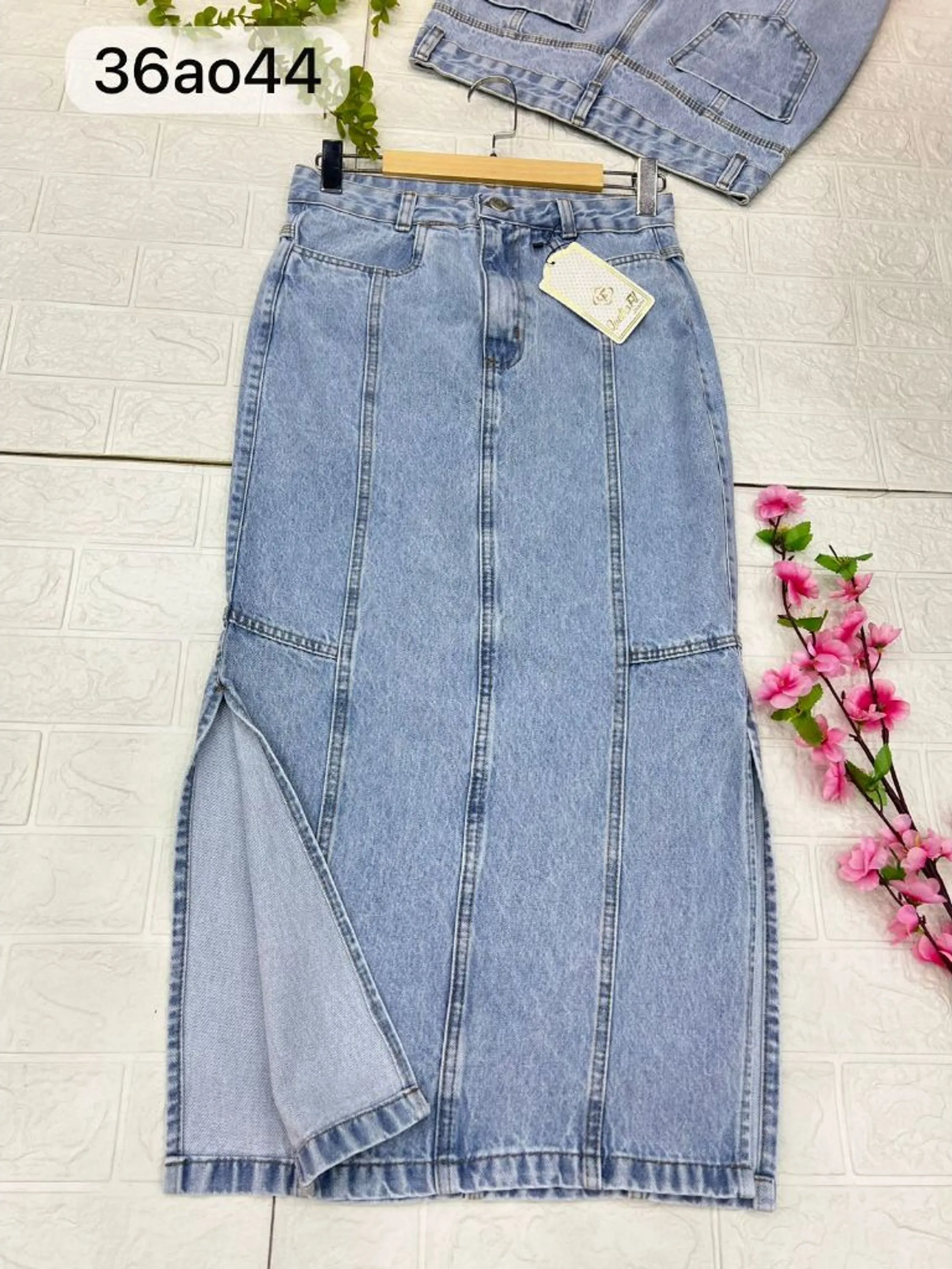 Saia Midi Jeans com Fenda nas Laterais Moda Evangelica