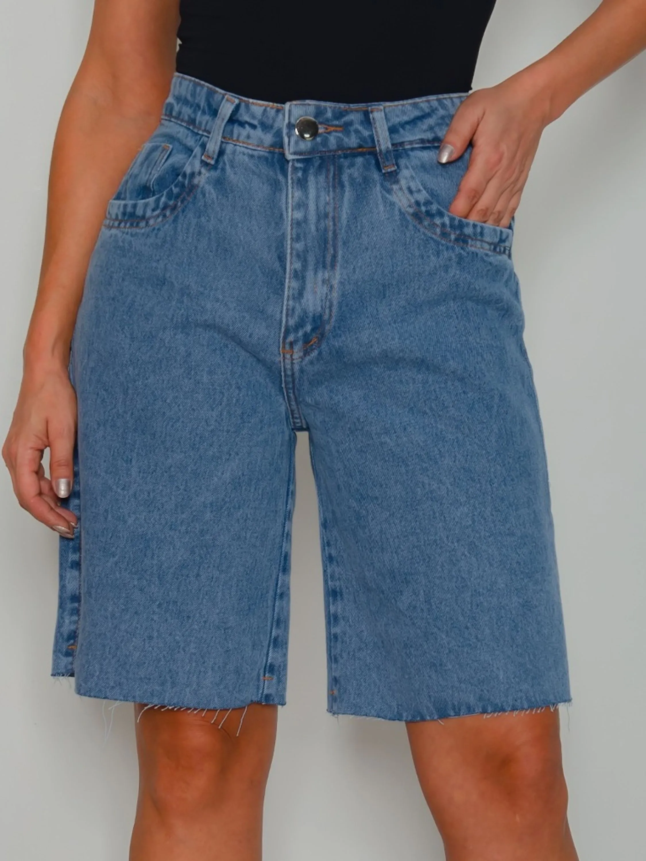 BERMUDA JEANS LAVAGEM CLARA