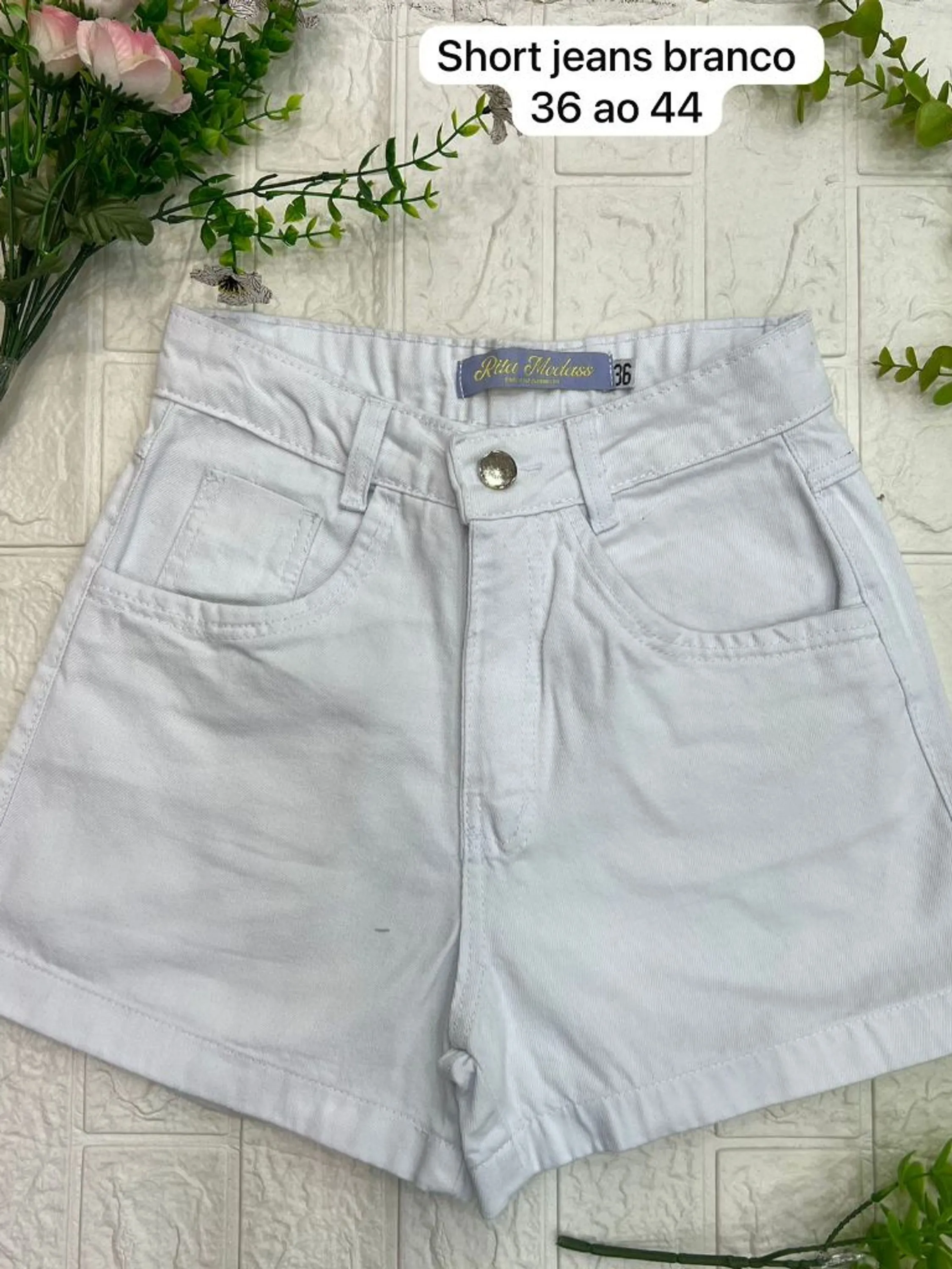 Short Jeans Branco Com Barra