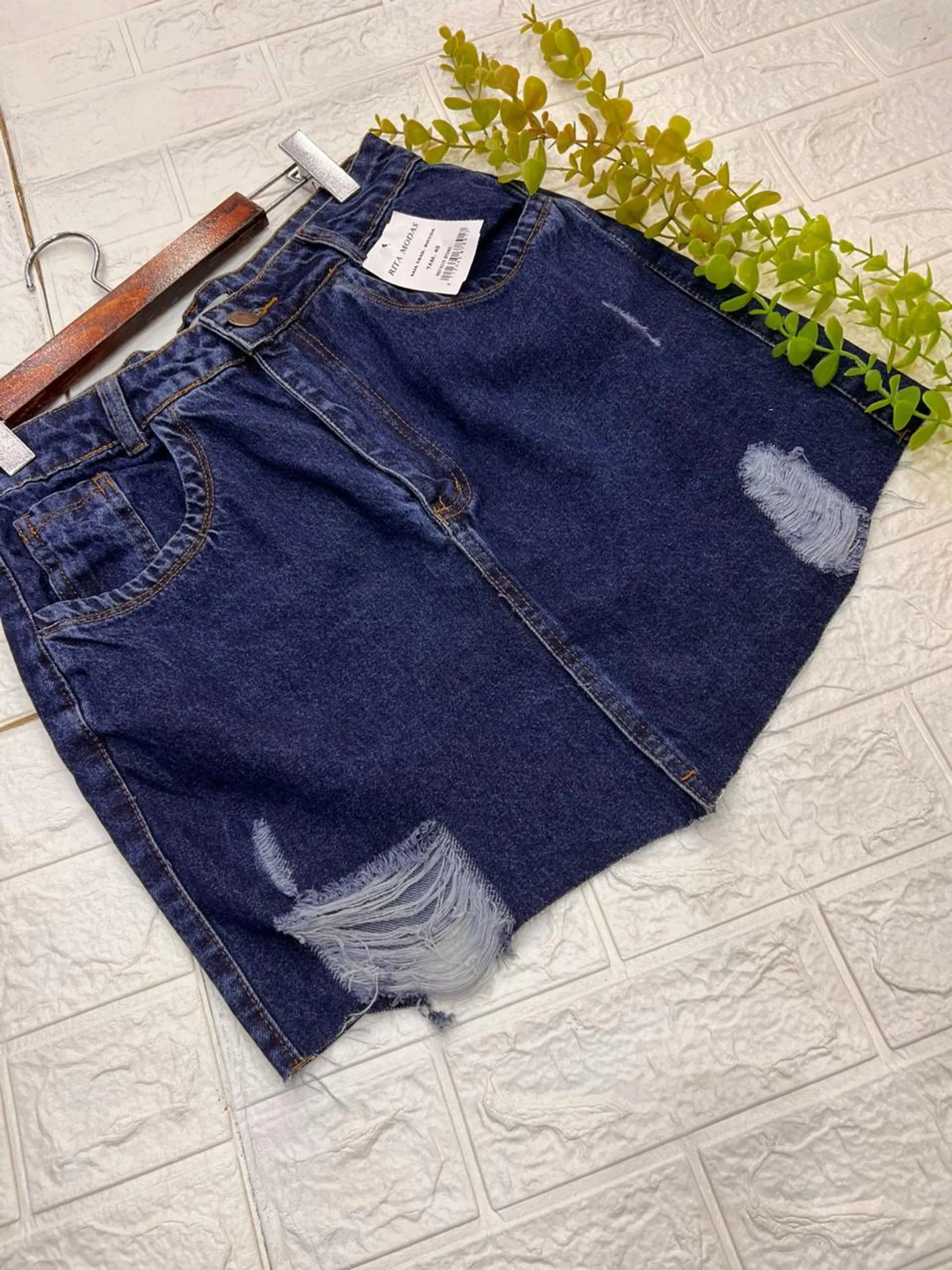 Saia Jeans Desfiada com Rasgos