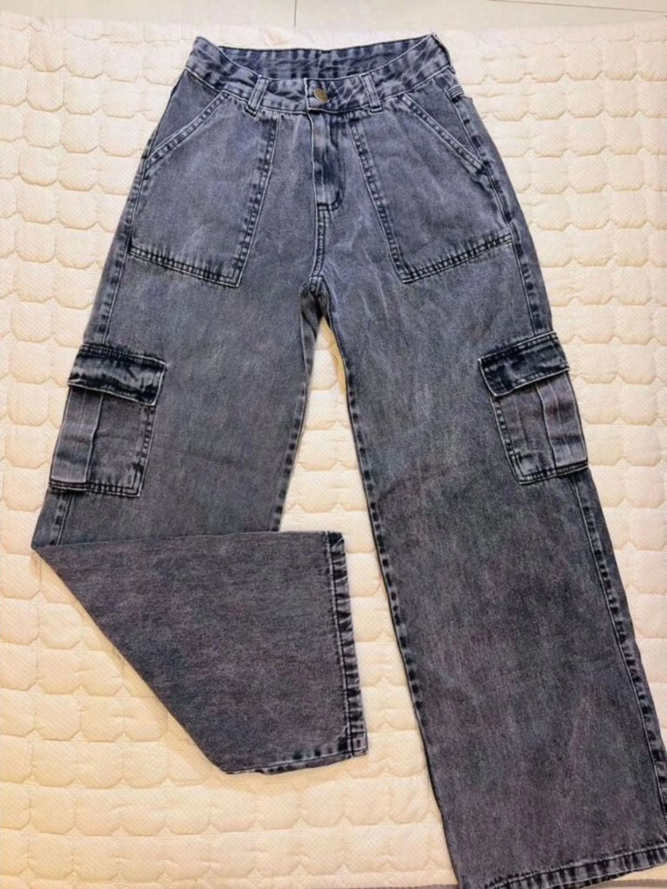 Calça Cargo Preto Graffite Feminina