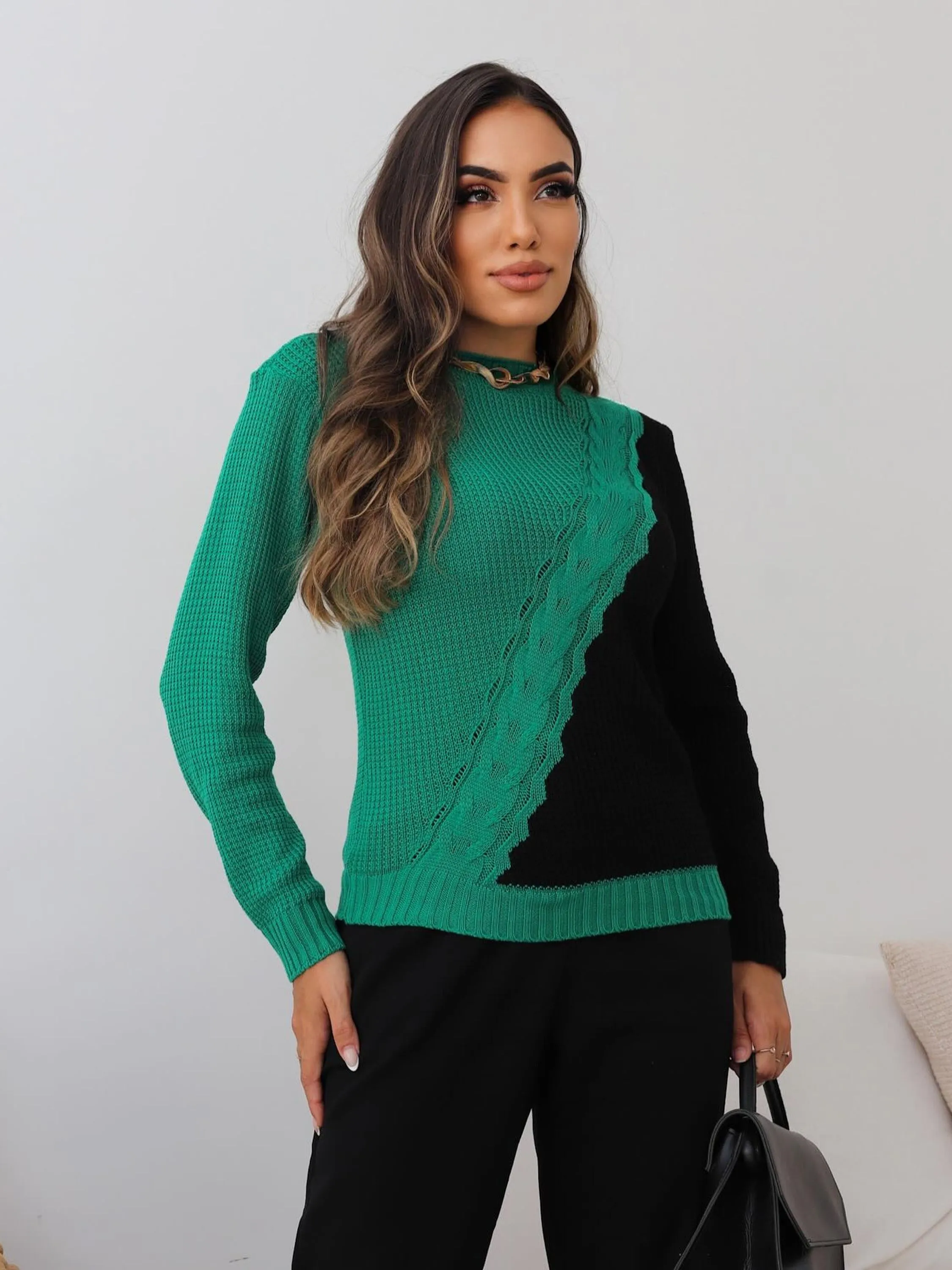 Blusa Tricô Bicolor Moda Blogueira Outono Inverno