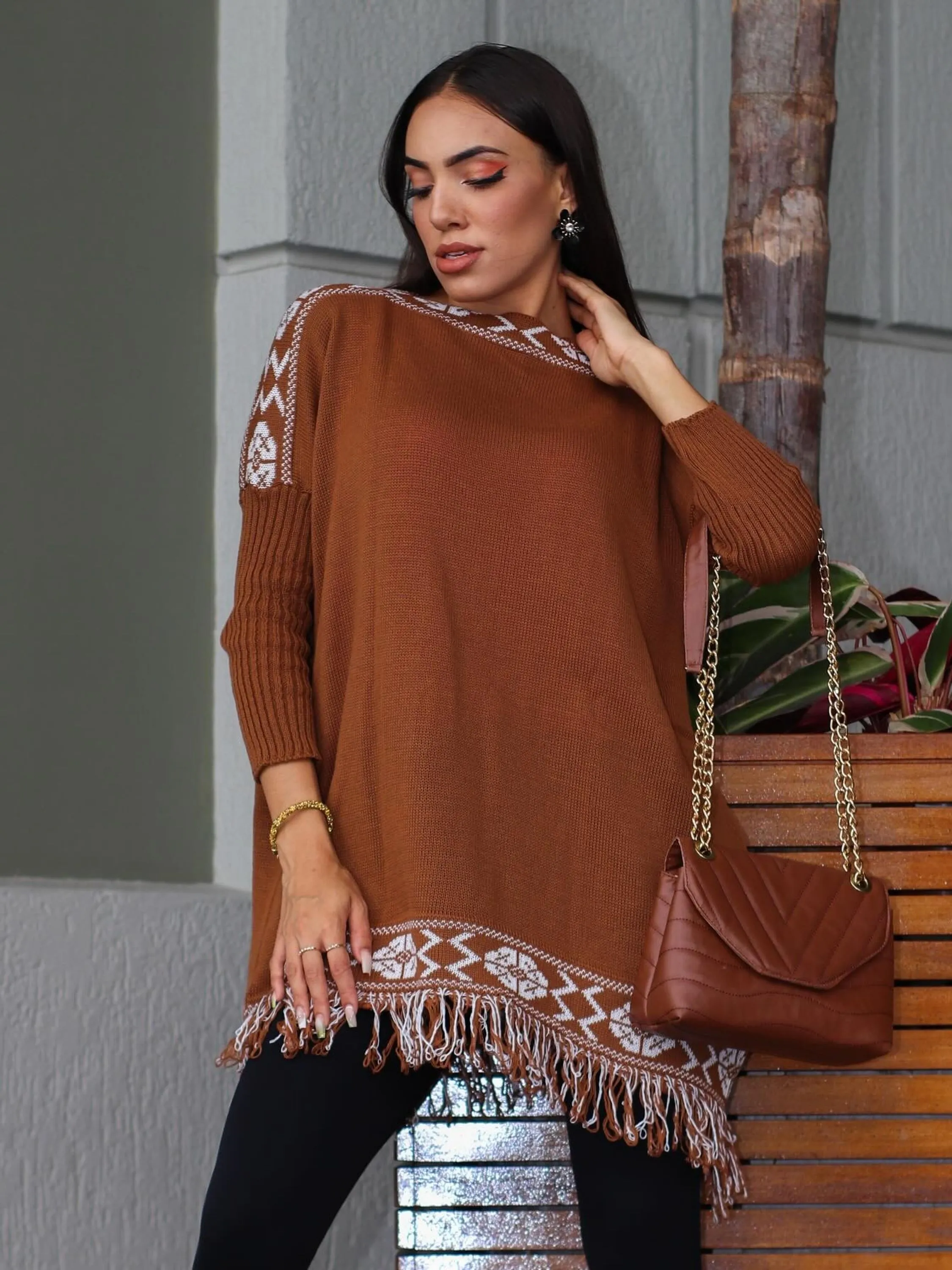Poncho Franja Premium Tricô Luxo Moda Blogueira