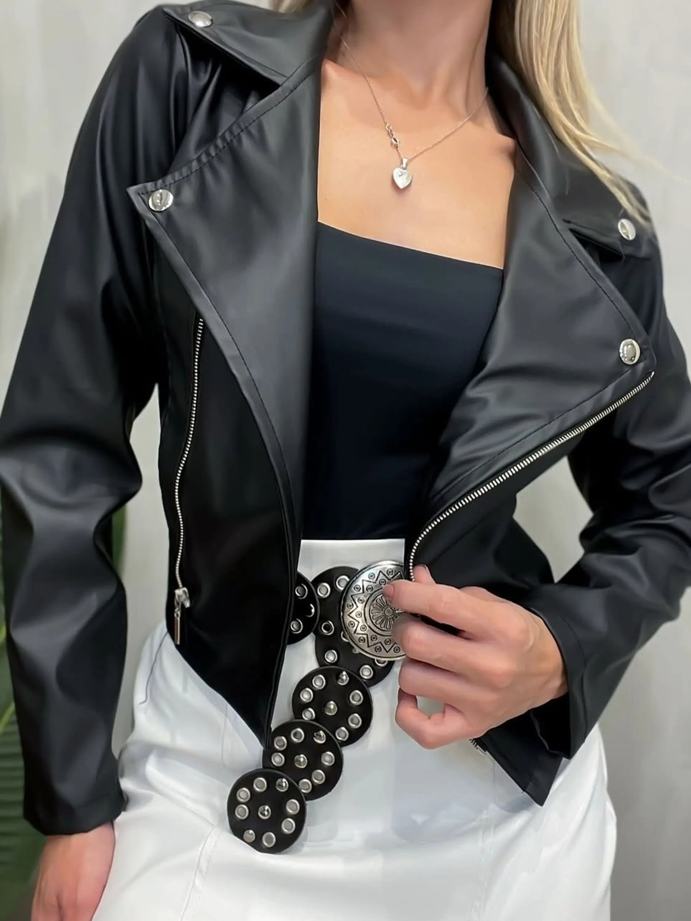 Jaqueta Gringa Couro Fake Moda Blogueira Modinha Boutique Moda Balada