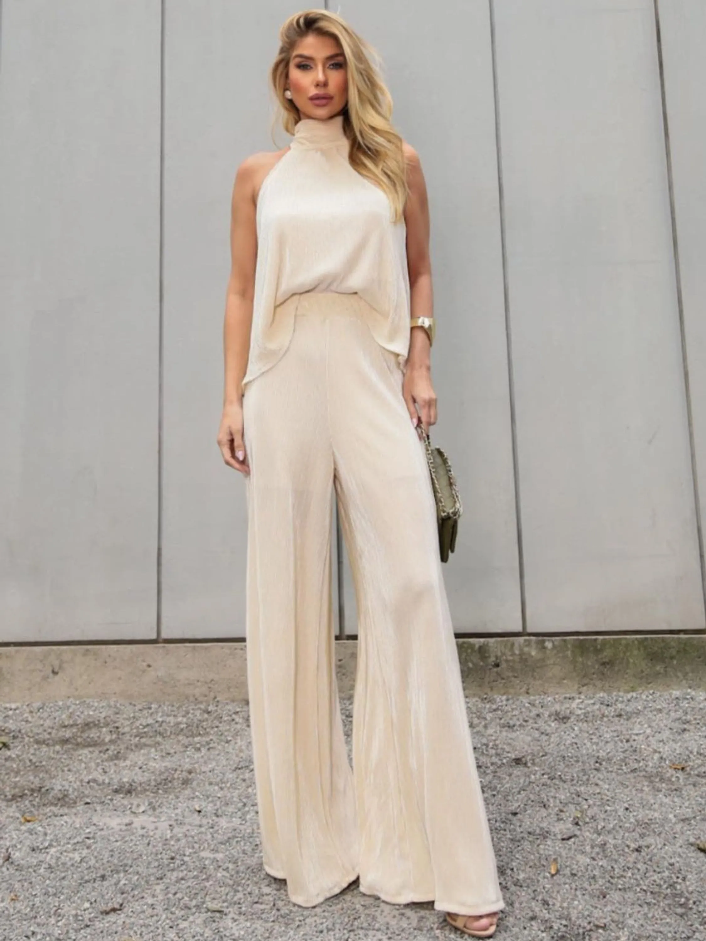Conjunto Ariany calça pantalona e blusa