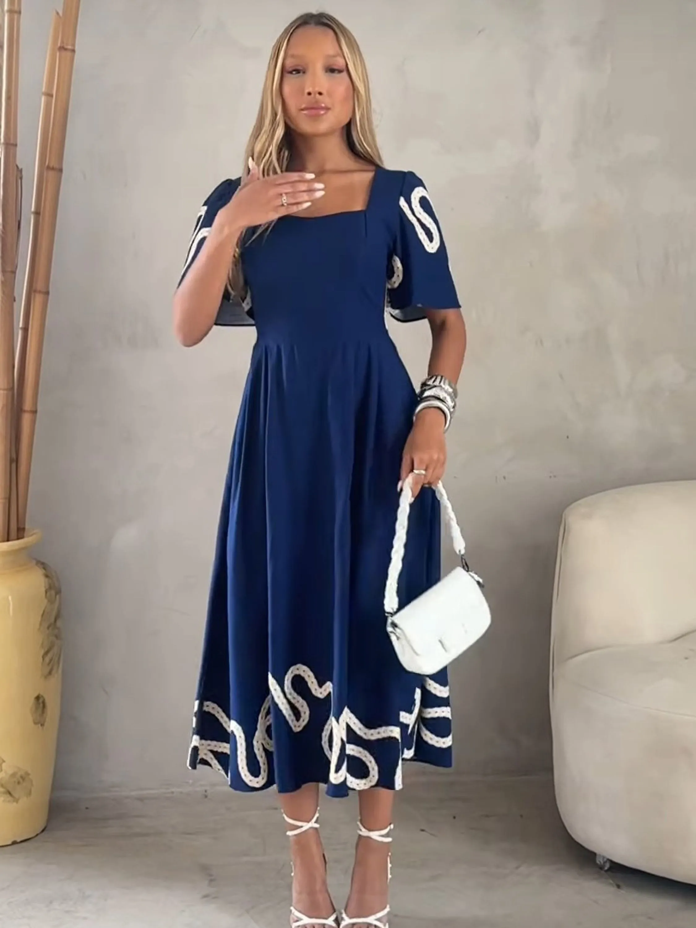 Vestido em viscolinho especial estampado veste m g