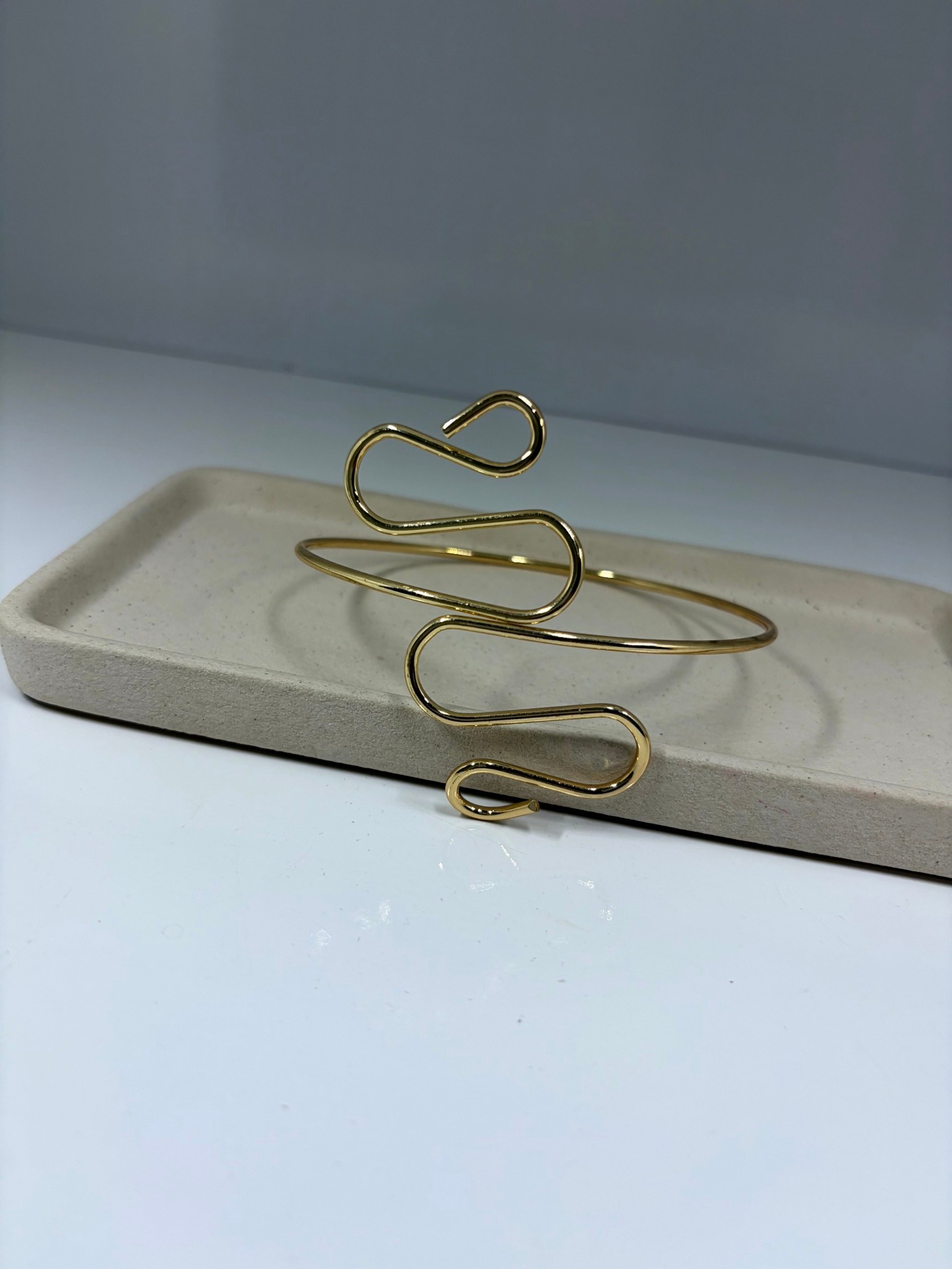 Bracelete ajustável