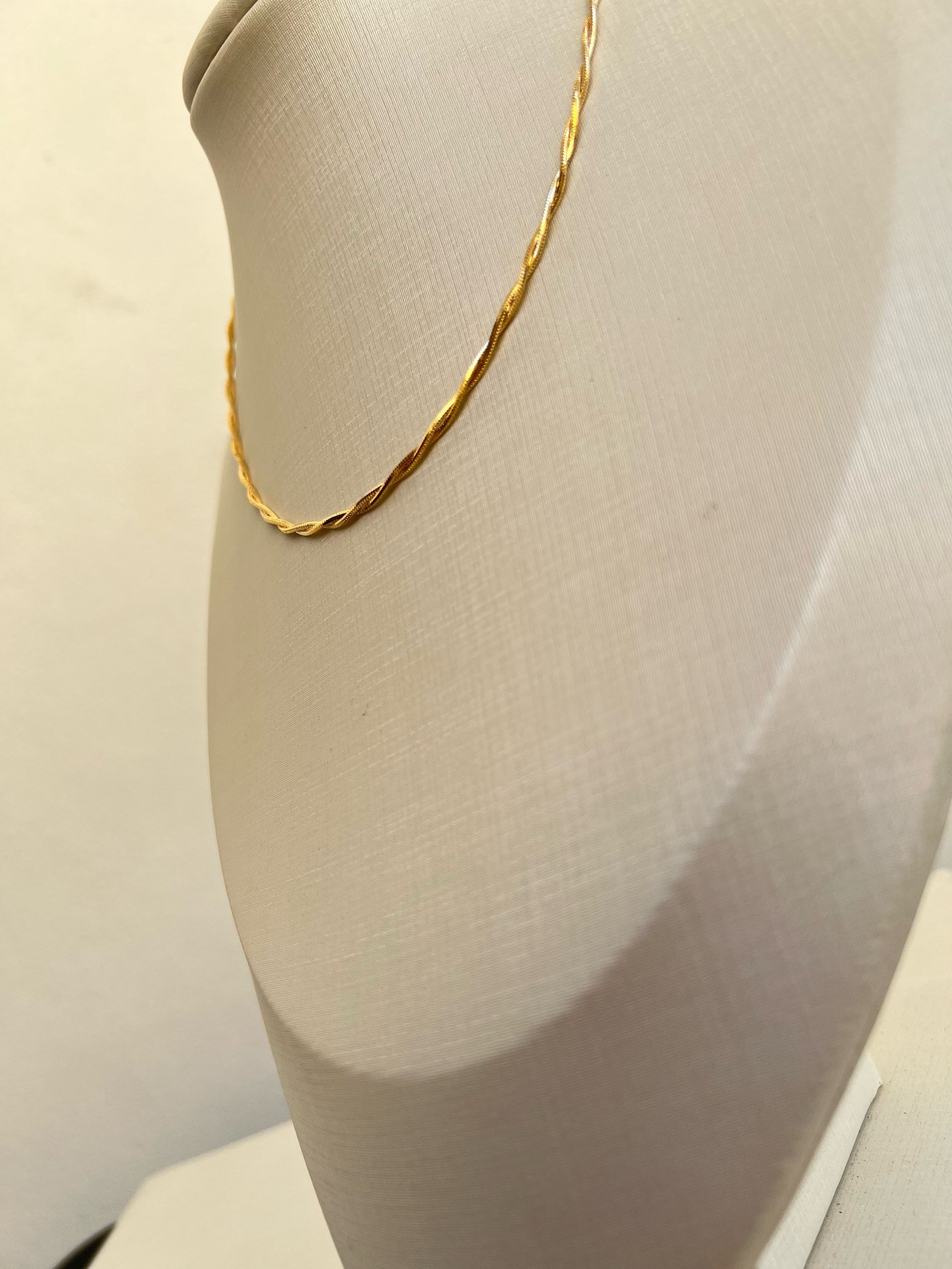 Choker verneziana trançada