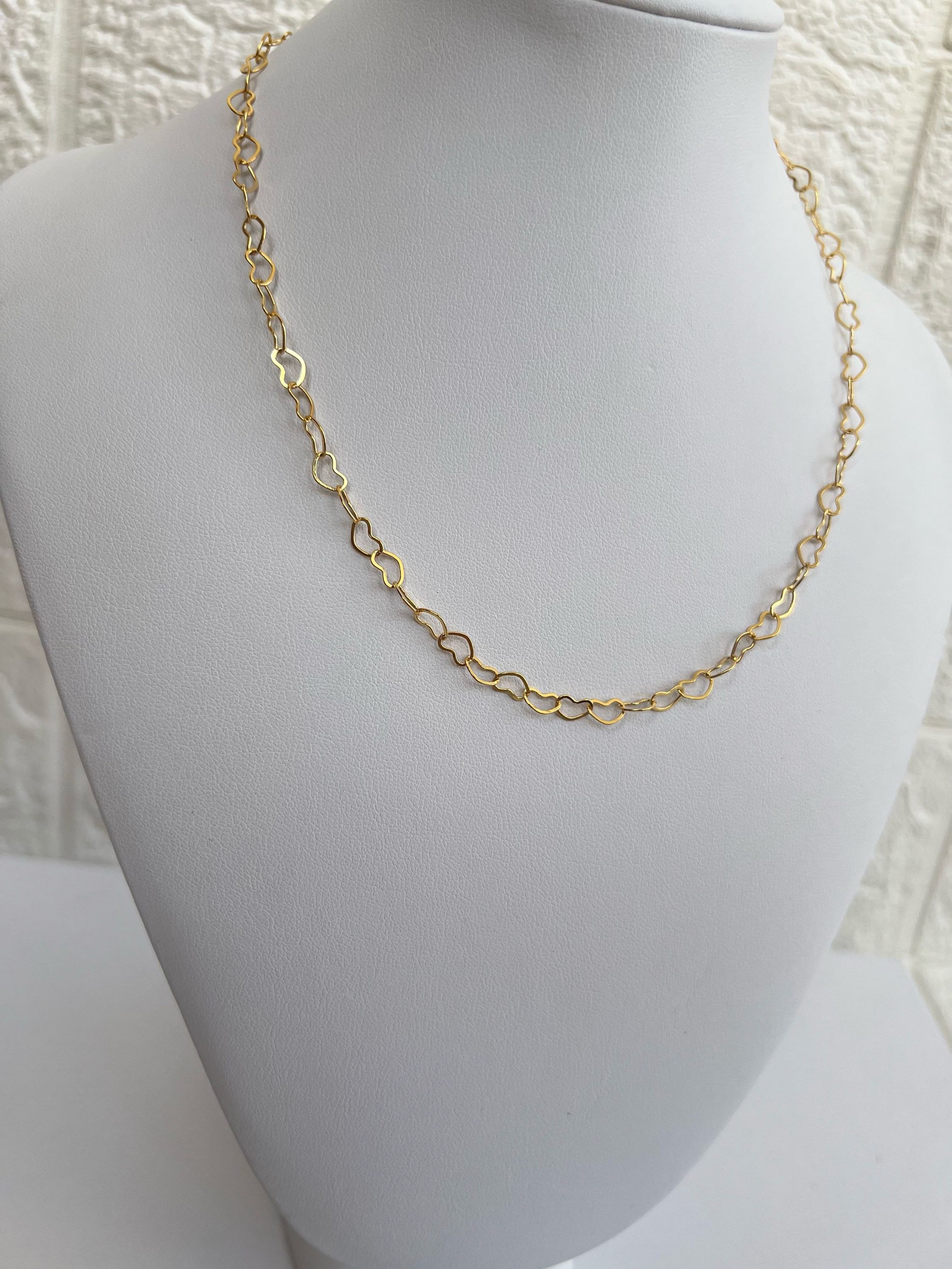 Choker delicada coração