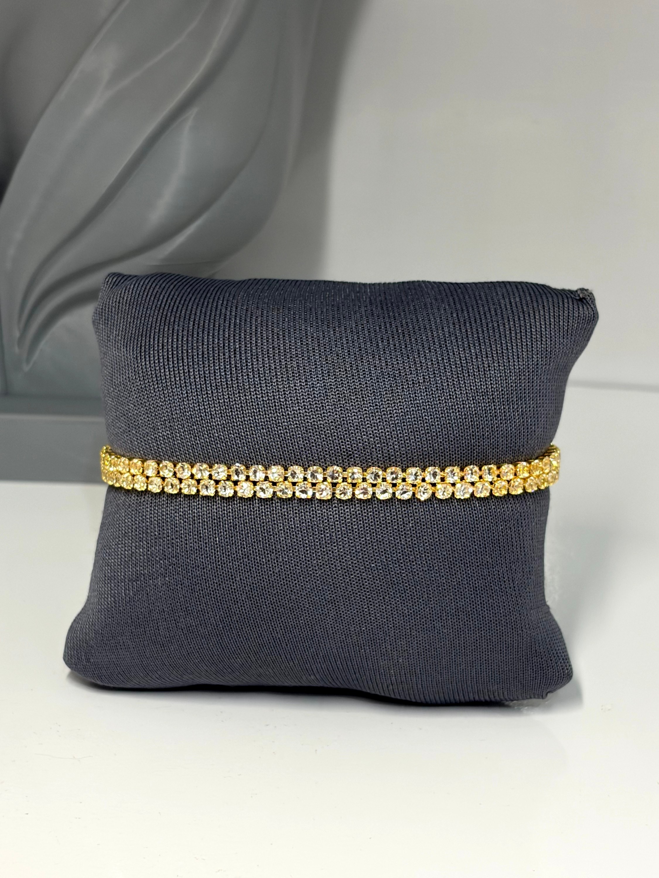Pulseira com zircônias