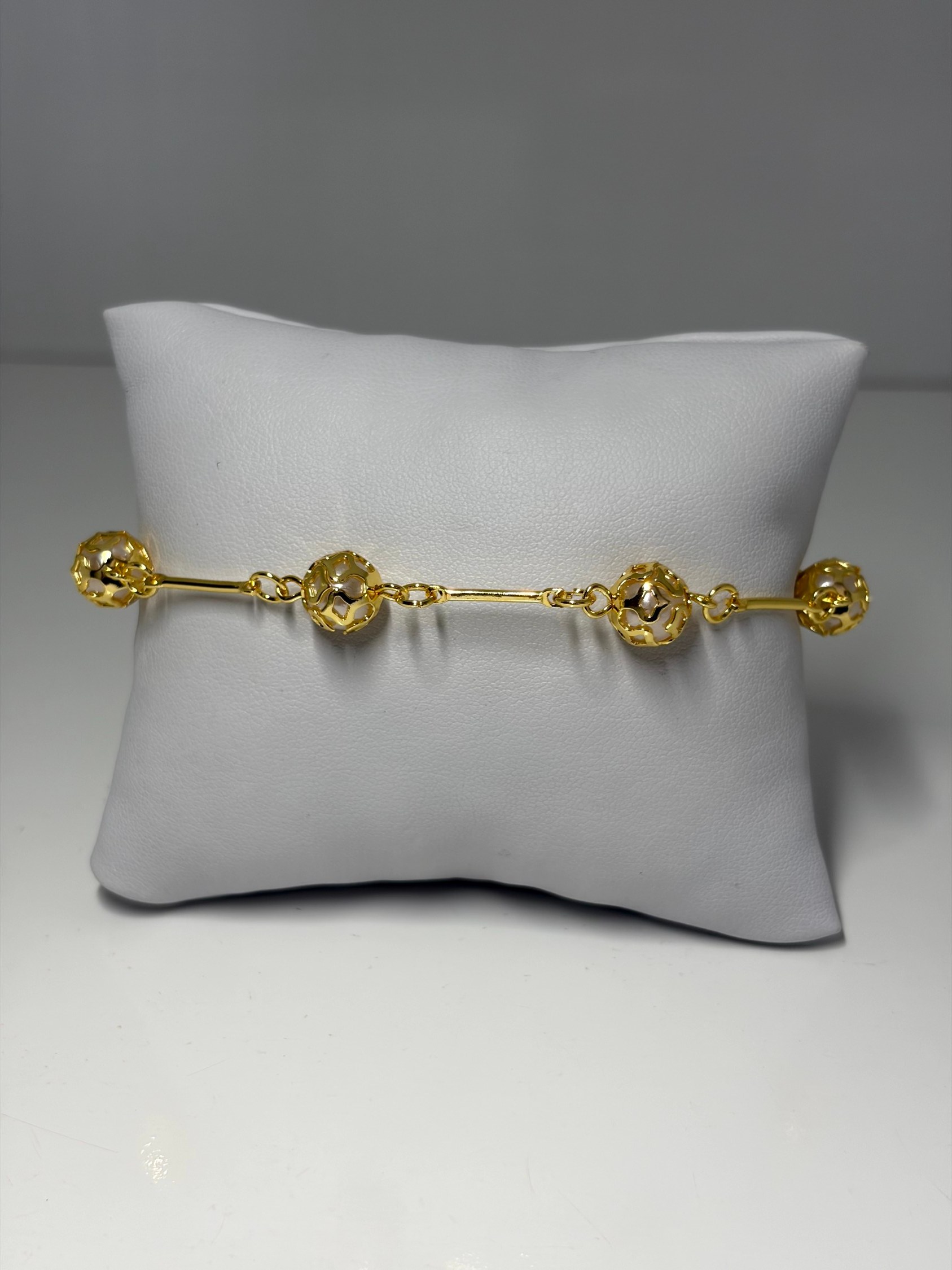 Pulseira com esferas