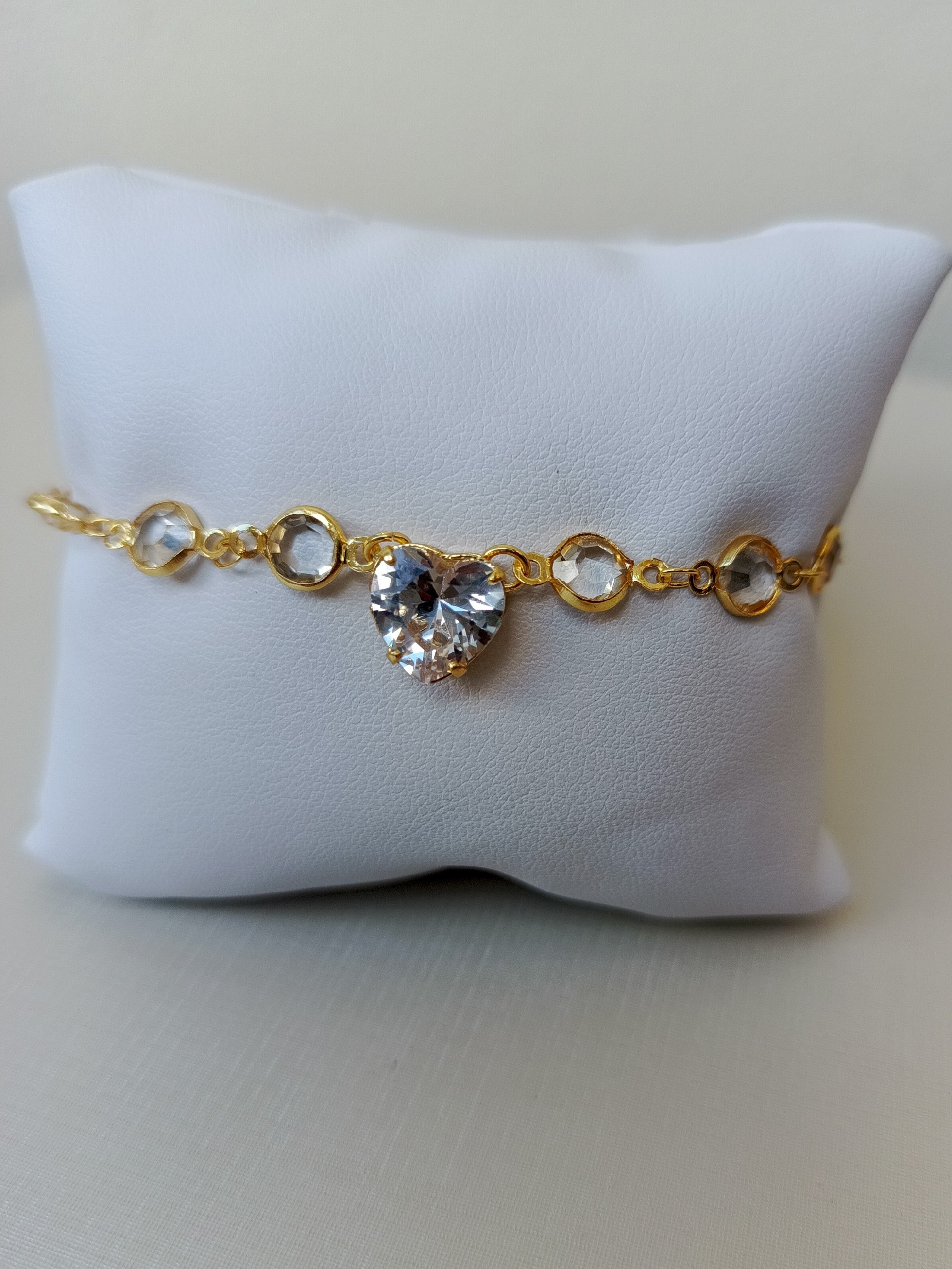 Pulseira de coração com zircônias