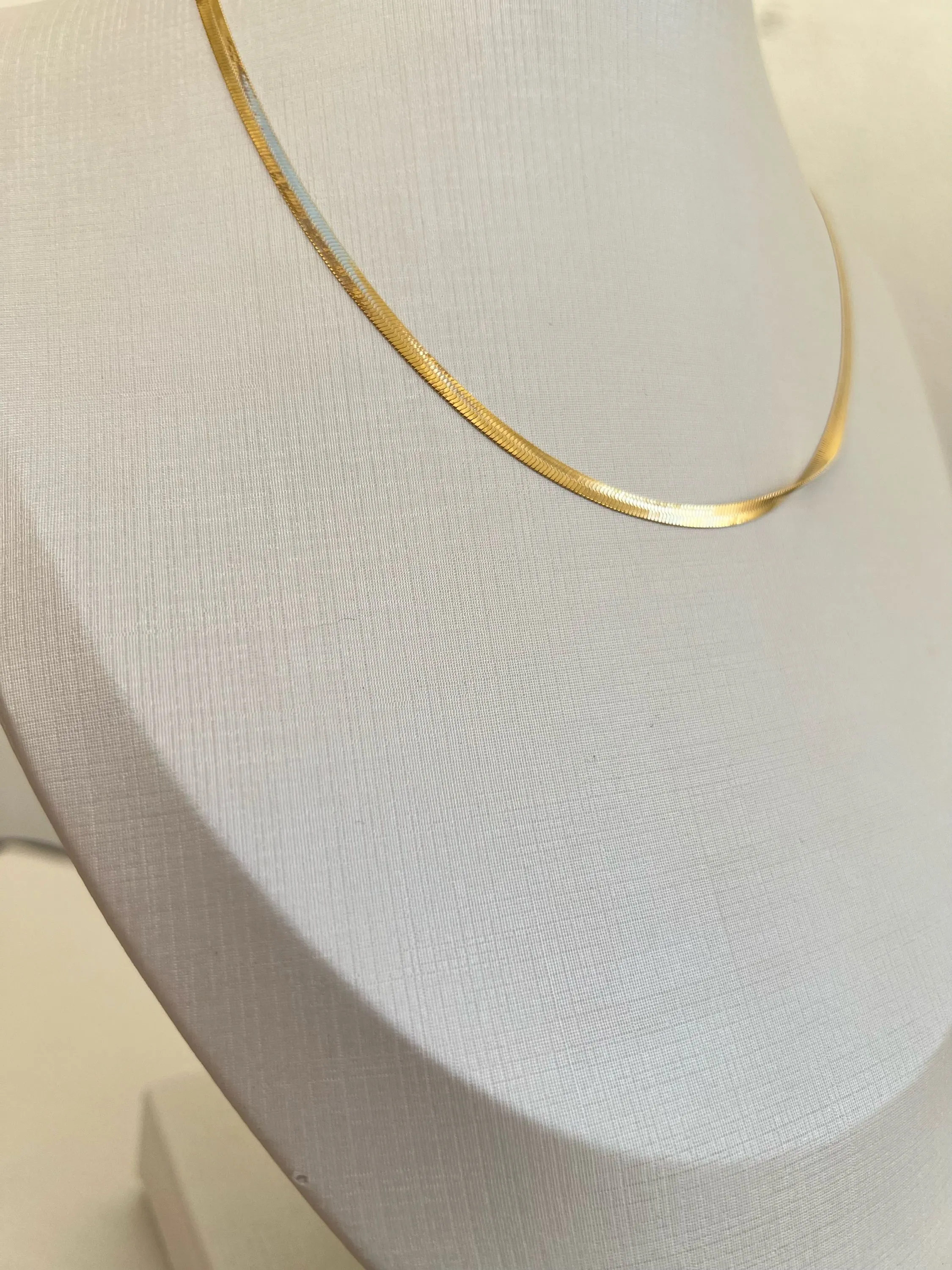 Choker fita