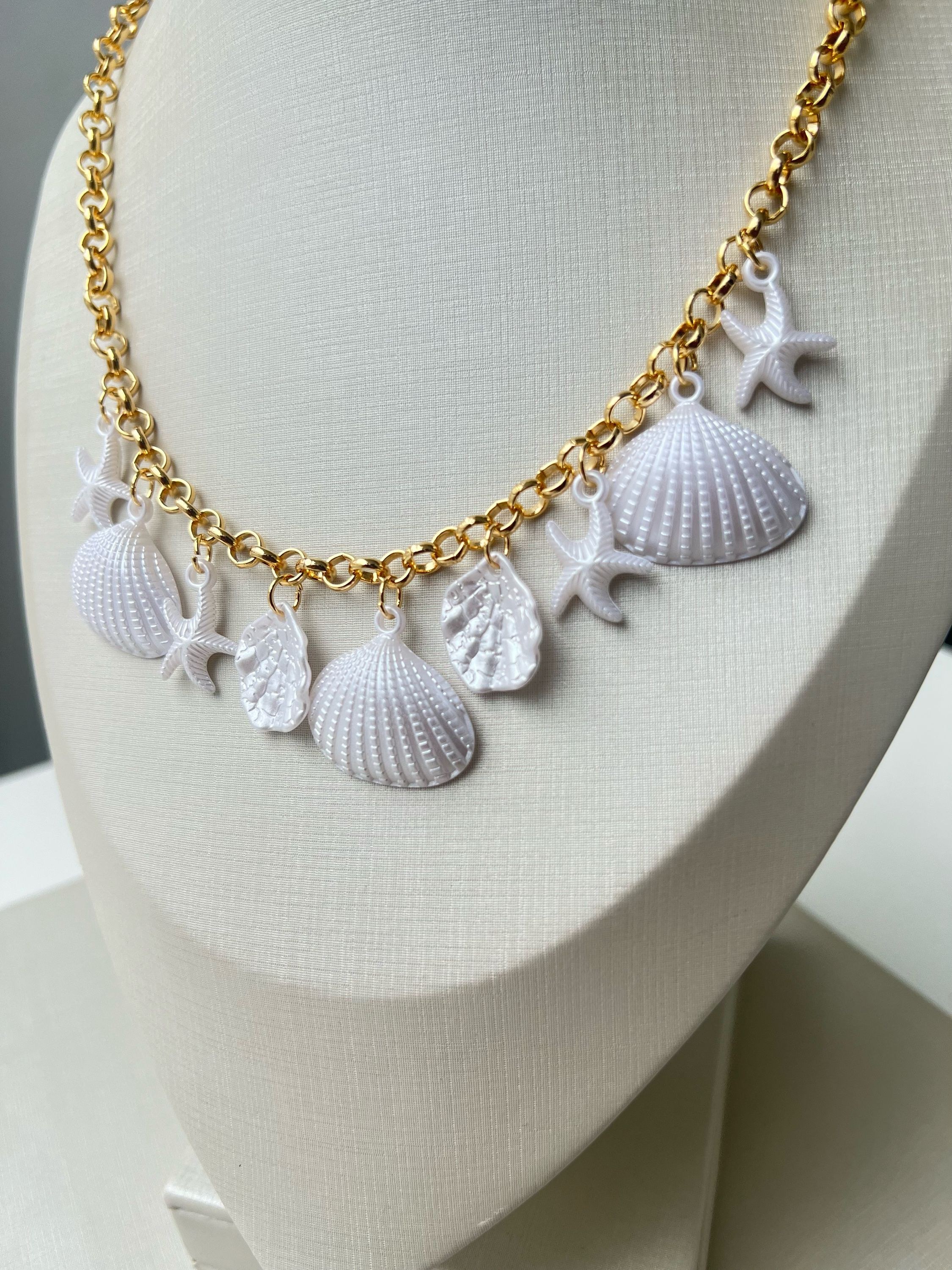 Choker correntaria pingentes moda praia