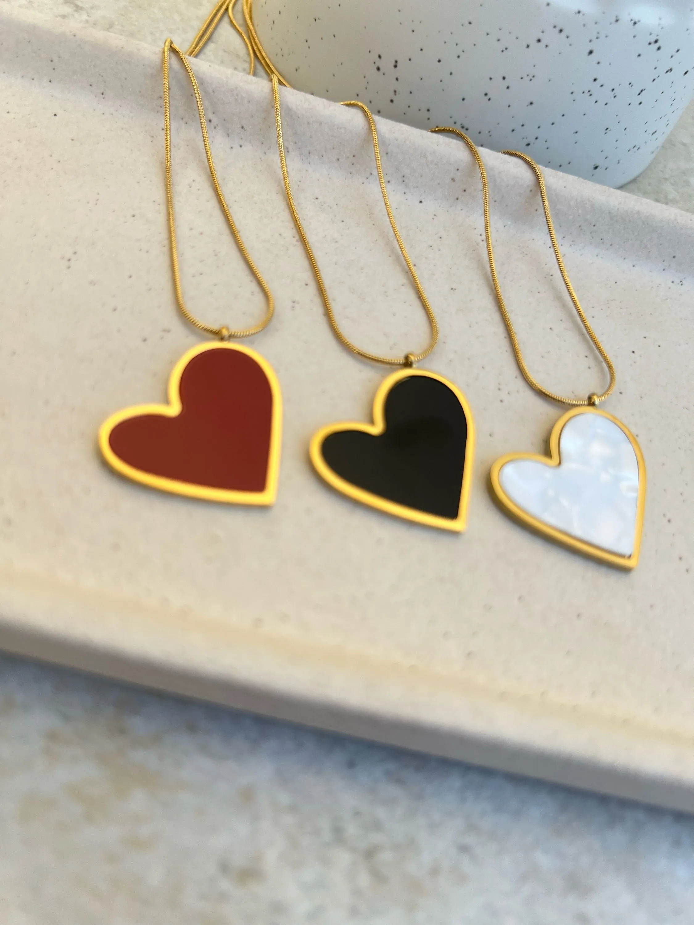 Colar coração ✨AÇO INOXIDÁVEL DOURADO