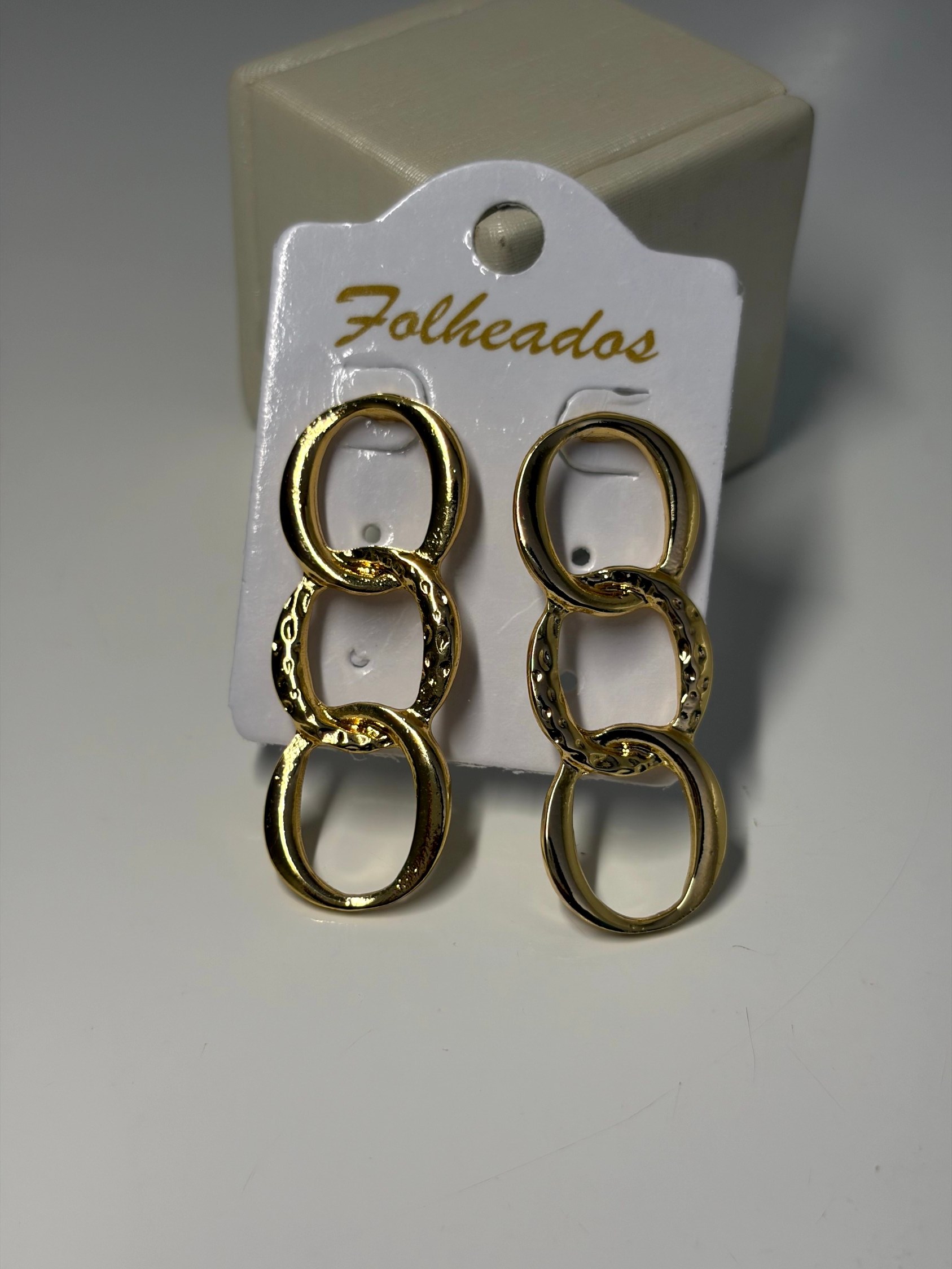 Brinco com três círculos