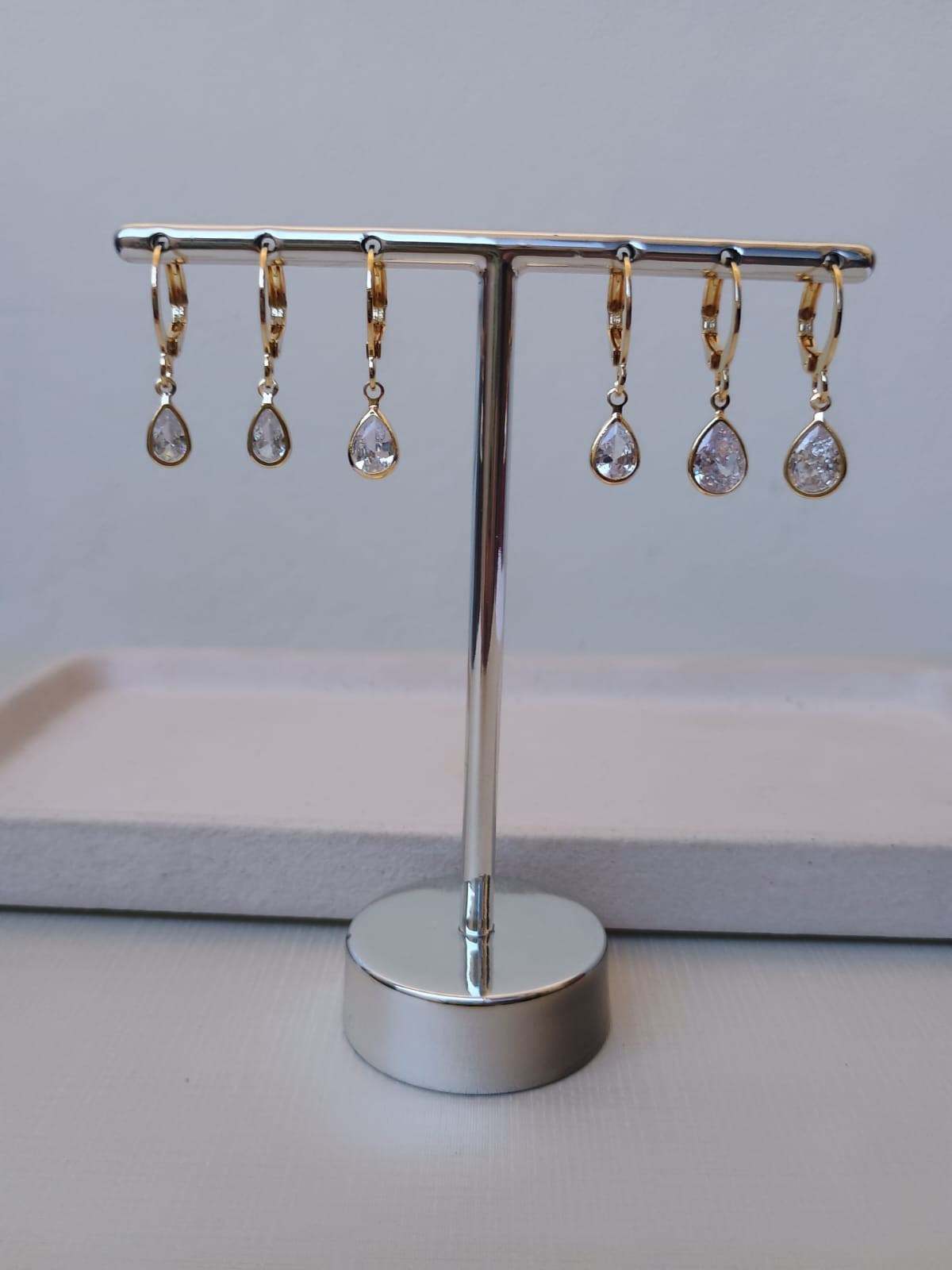 Trio de brincos de gota