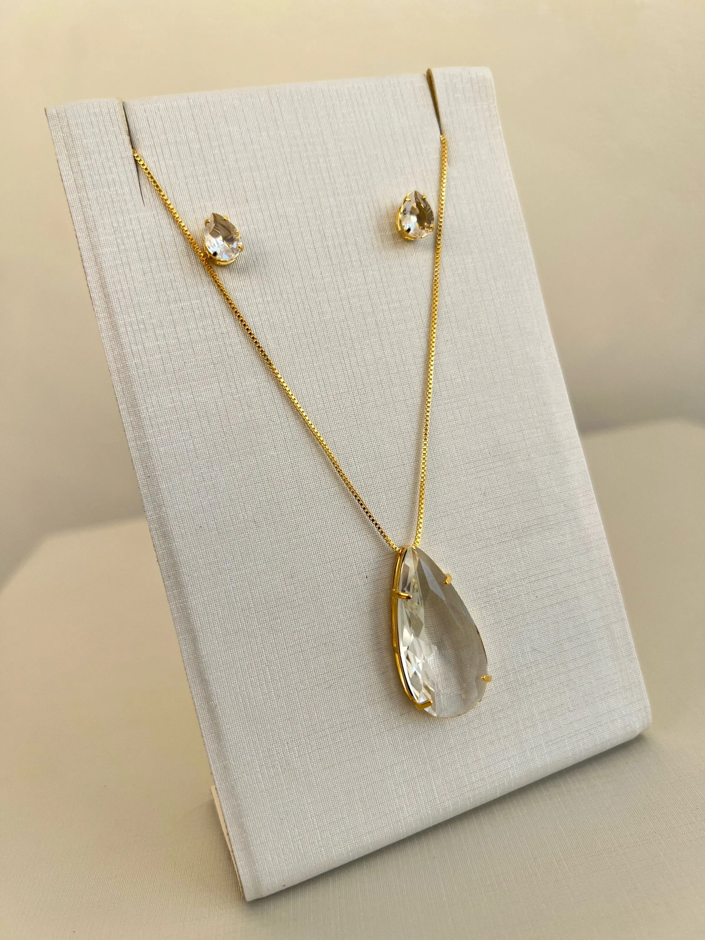 Conjunto gota