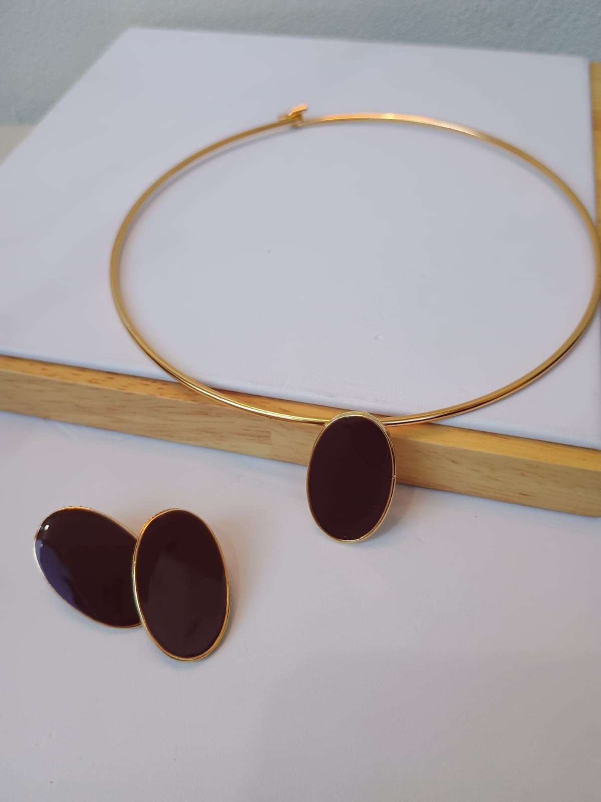 Conjunto de choker aro modelo oval