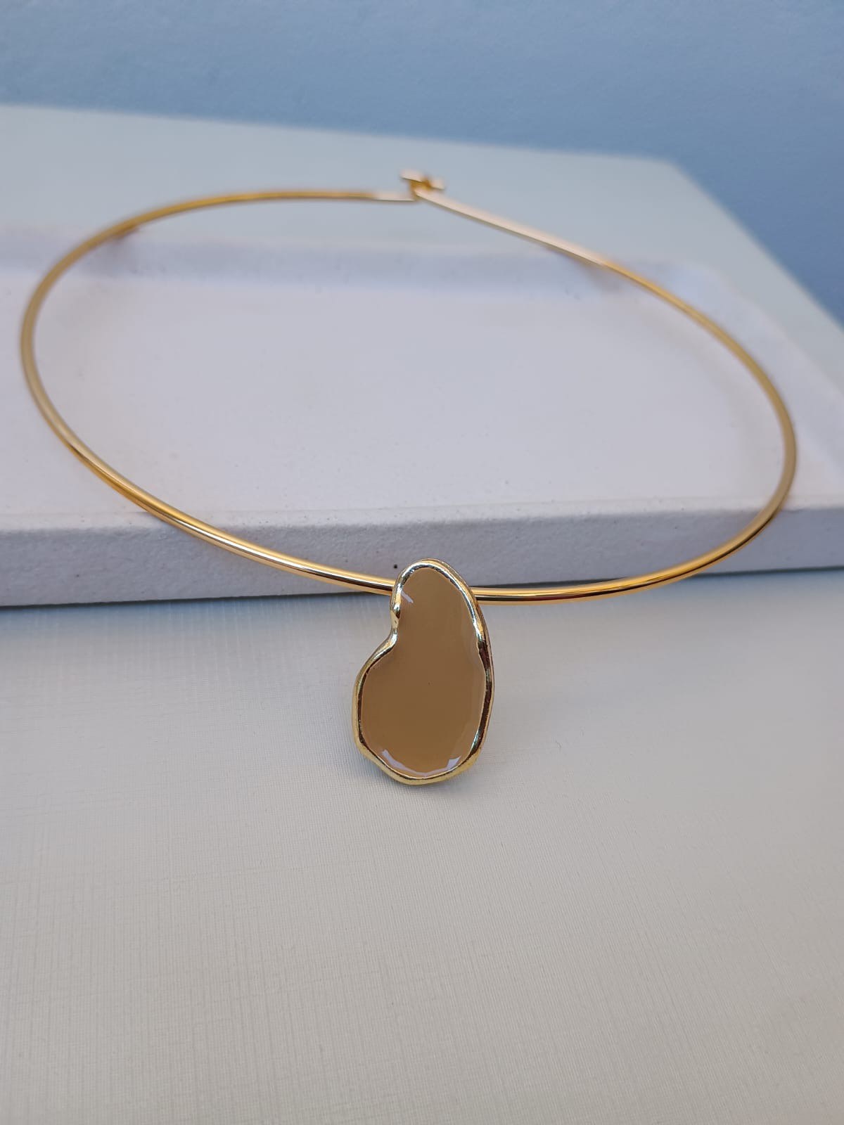 Choker aro modelo orgânico