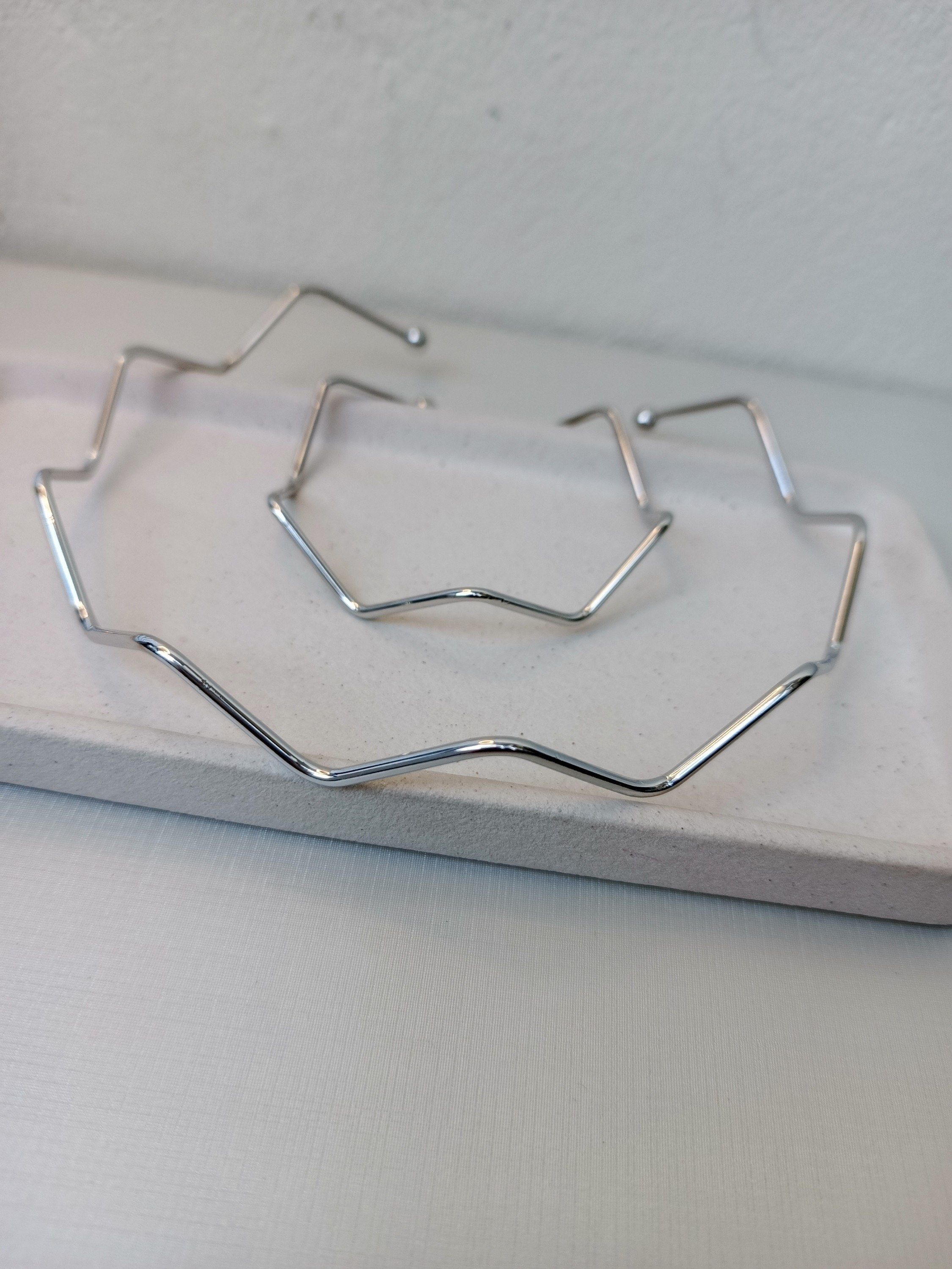 Conjunto aro e bracelete em Zig Zag