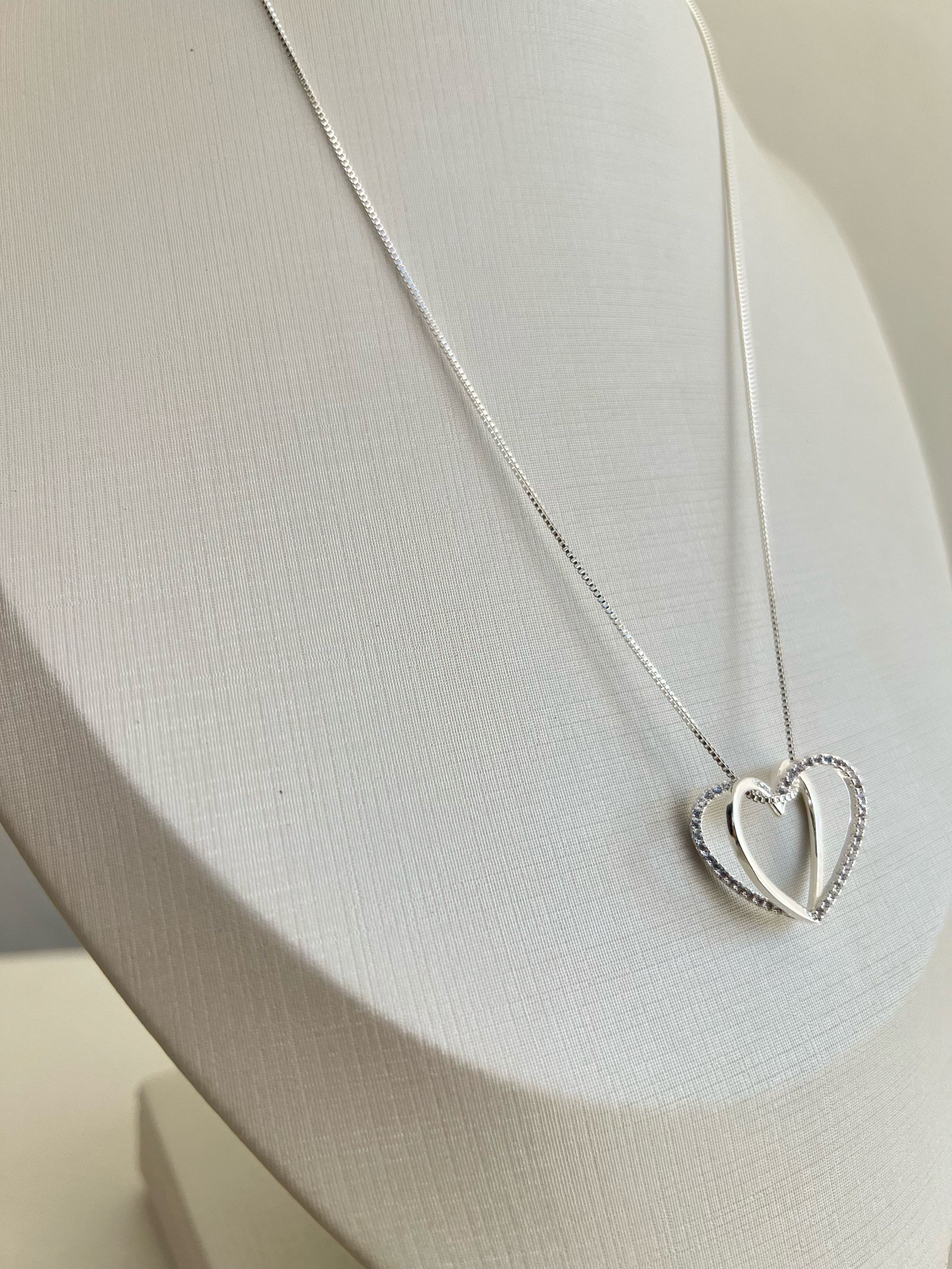 Colar pingente coração