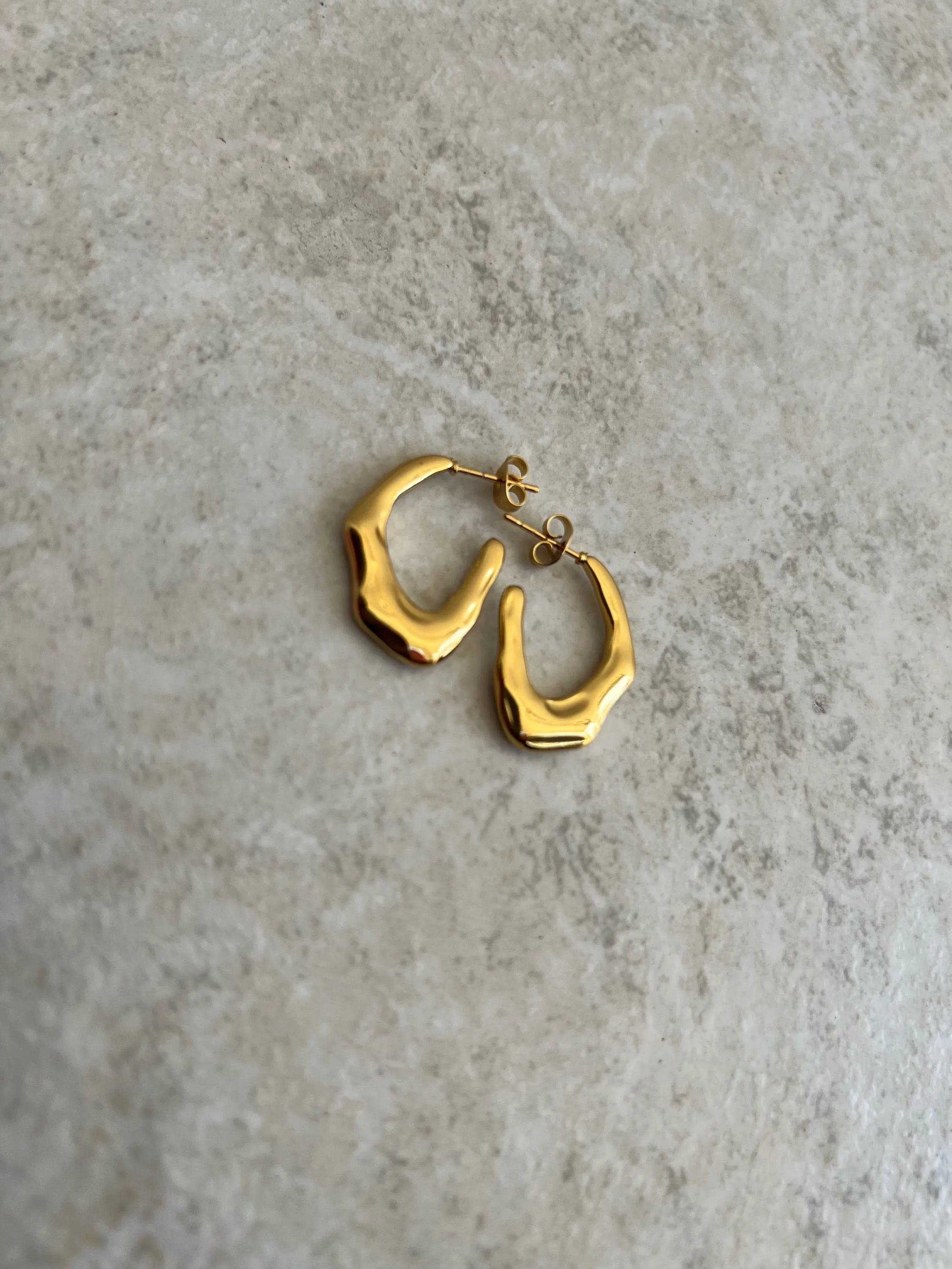 Brinco argola em aço inoxidável