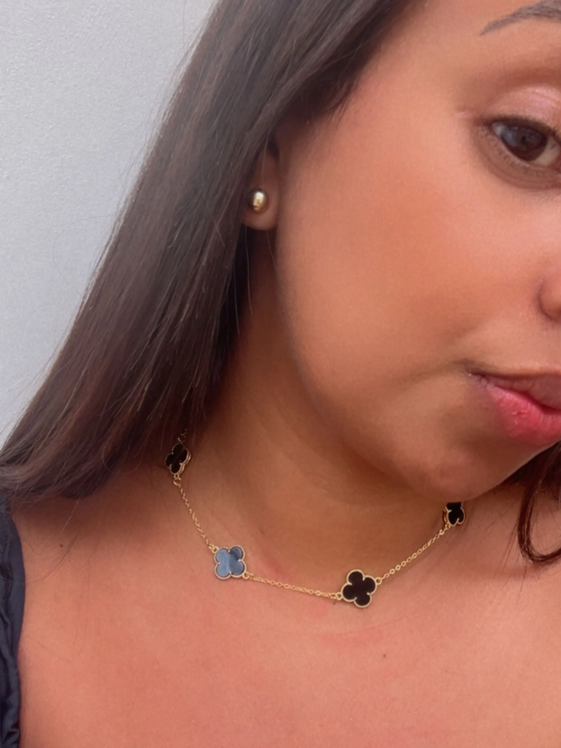 Choker trevo inspiração Virgínia