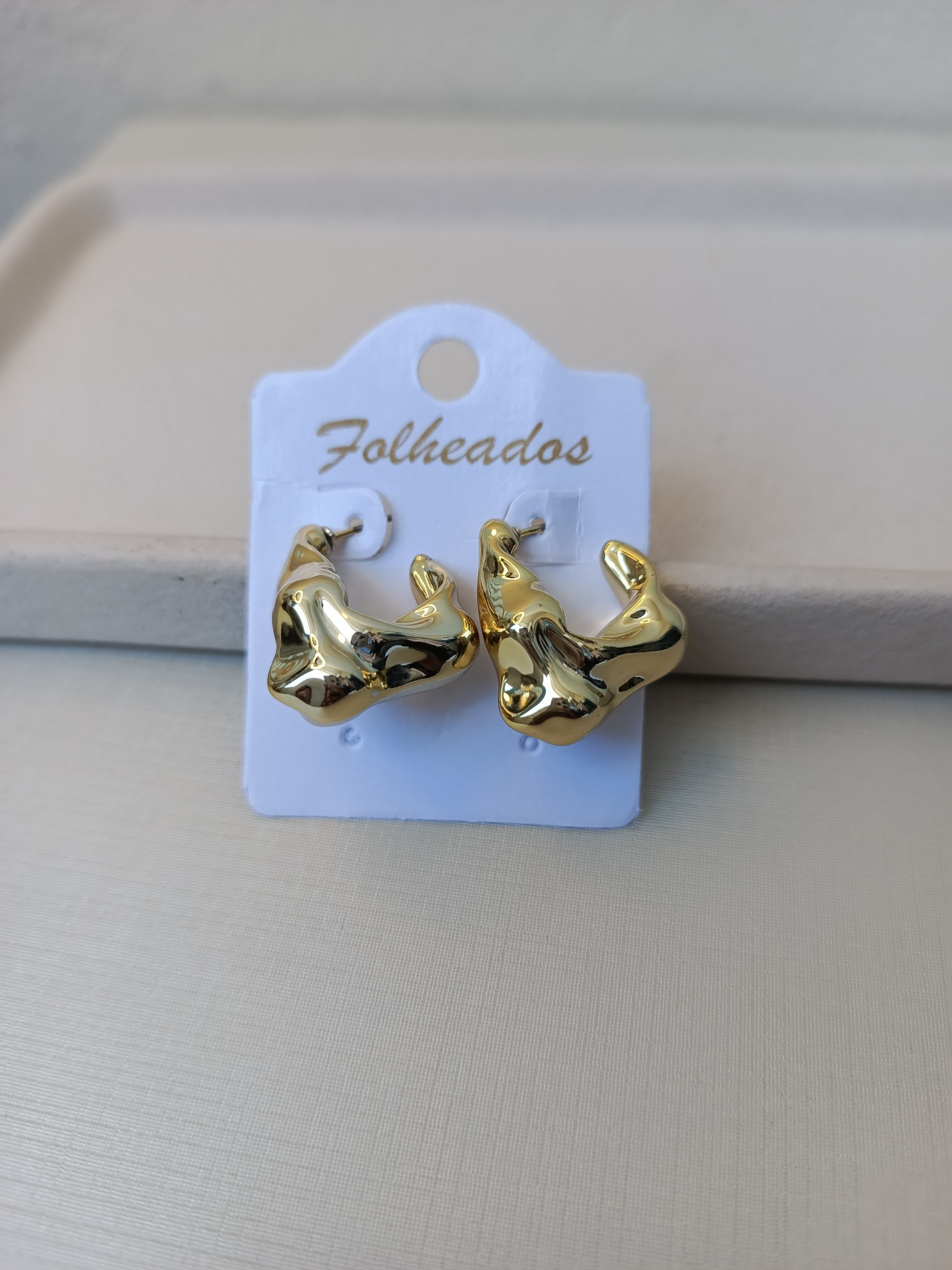 Brinco de argolinha orgânica