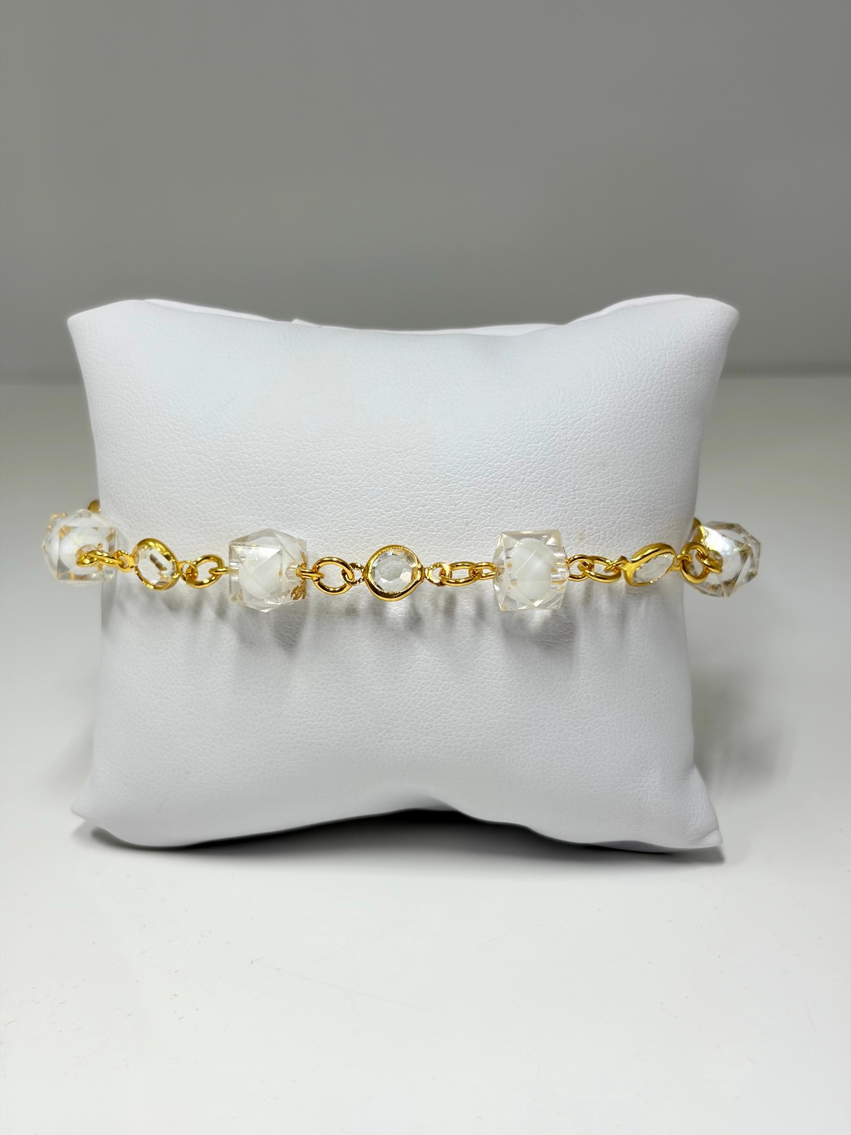 Pulseira com cristais