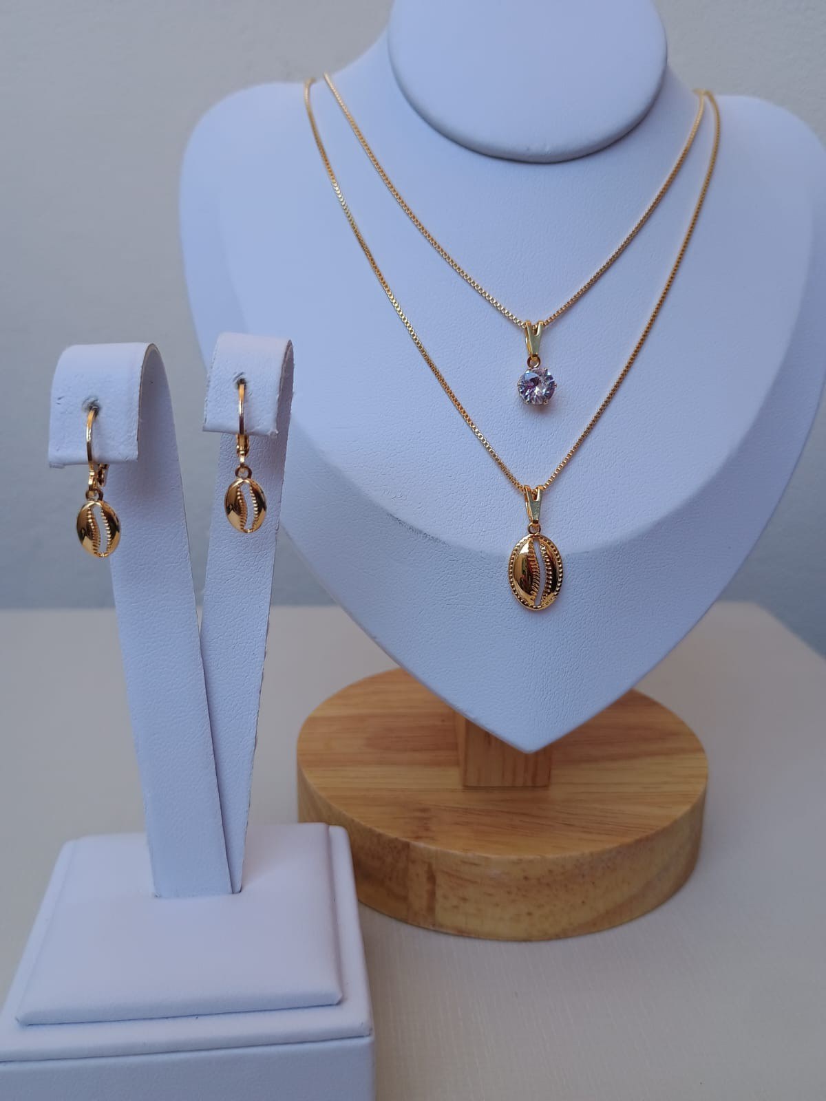 Conjunto com ponto de luz e concha