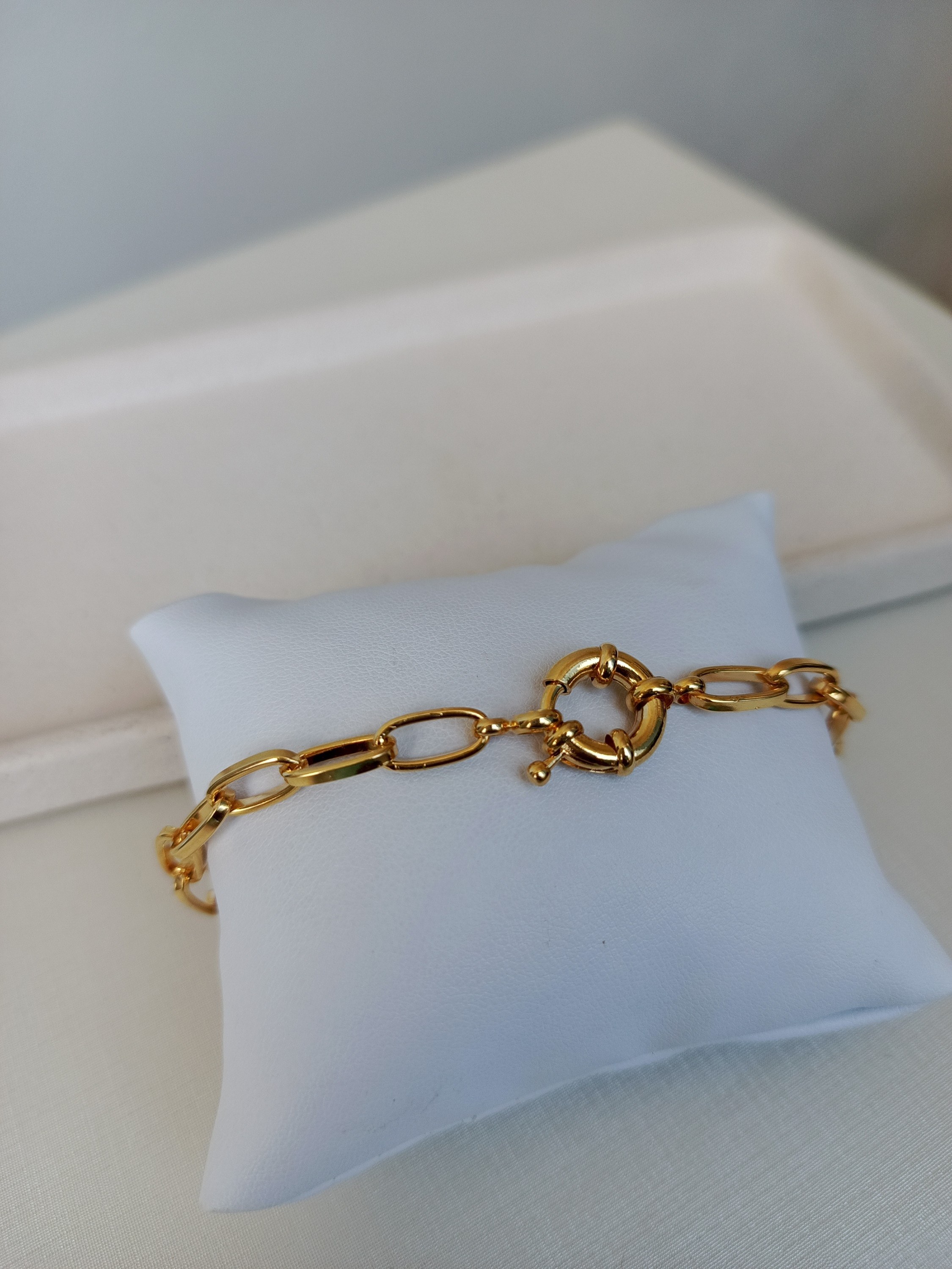 Pulseira correntaria com fecho boia