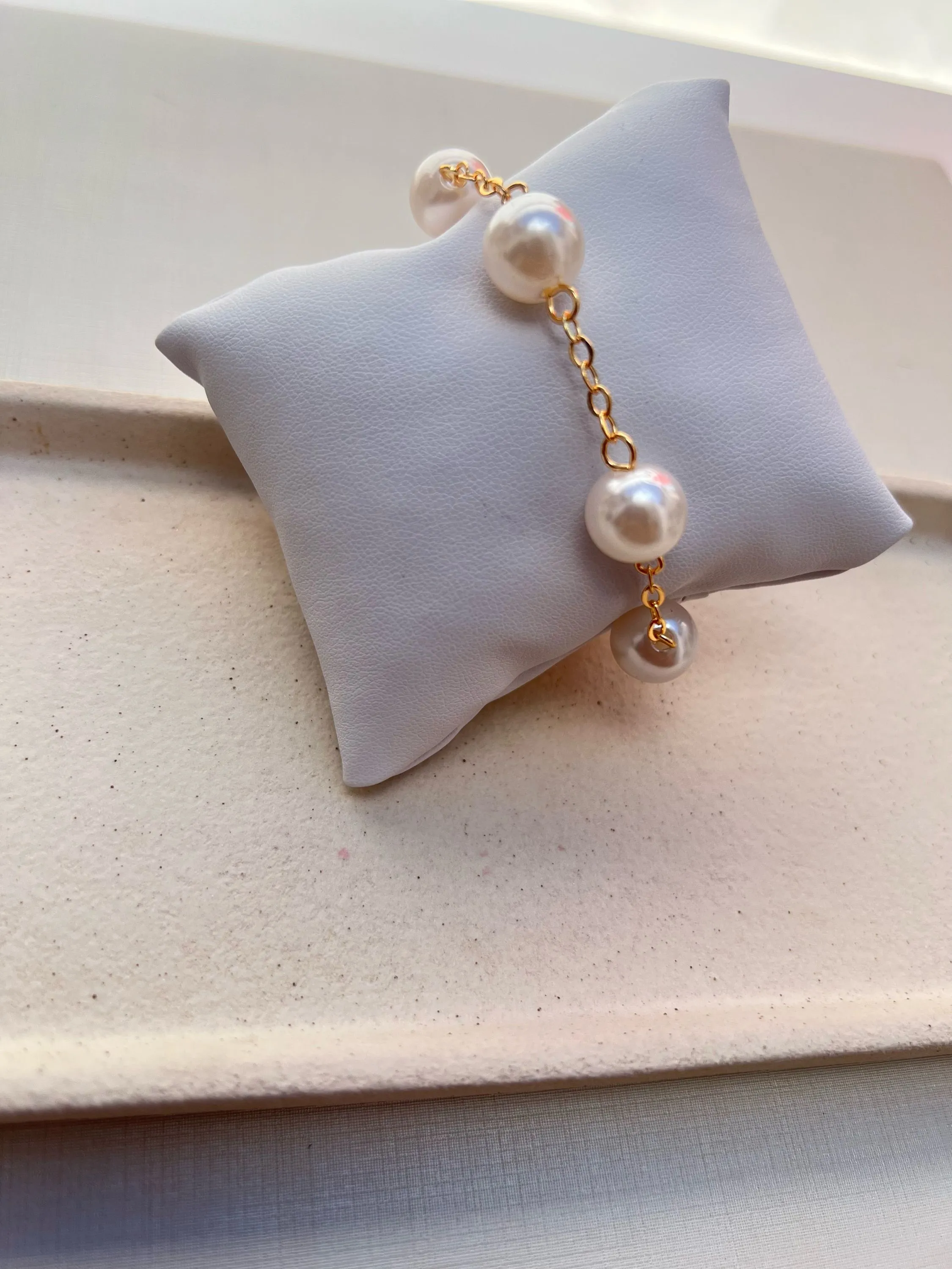 Pulseira pérolas
