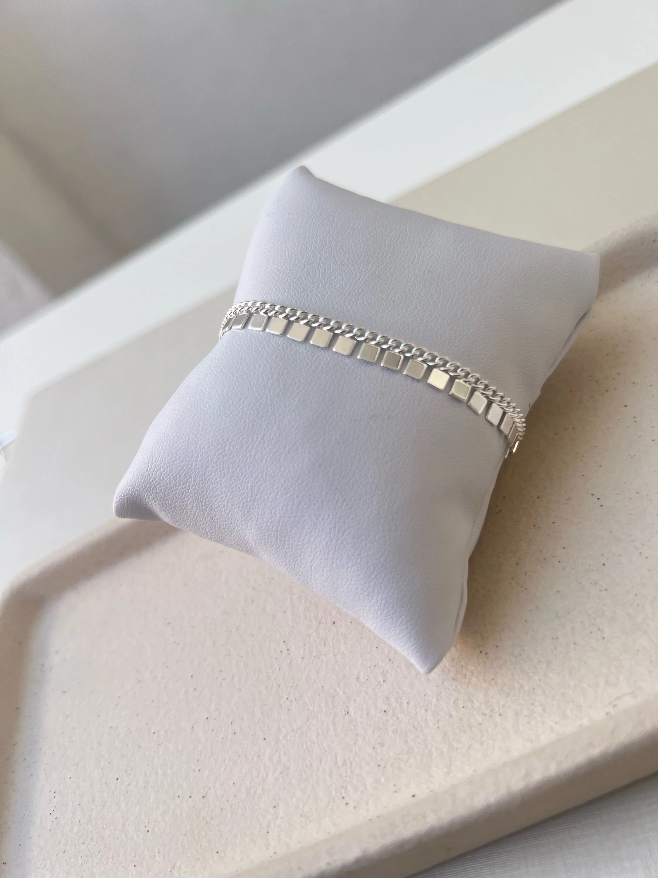 Pulseira folheada a prata