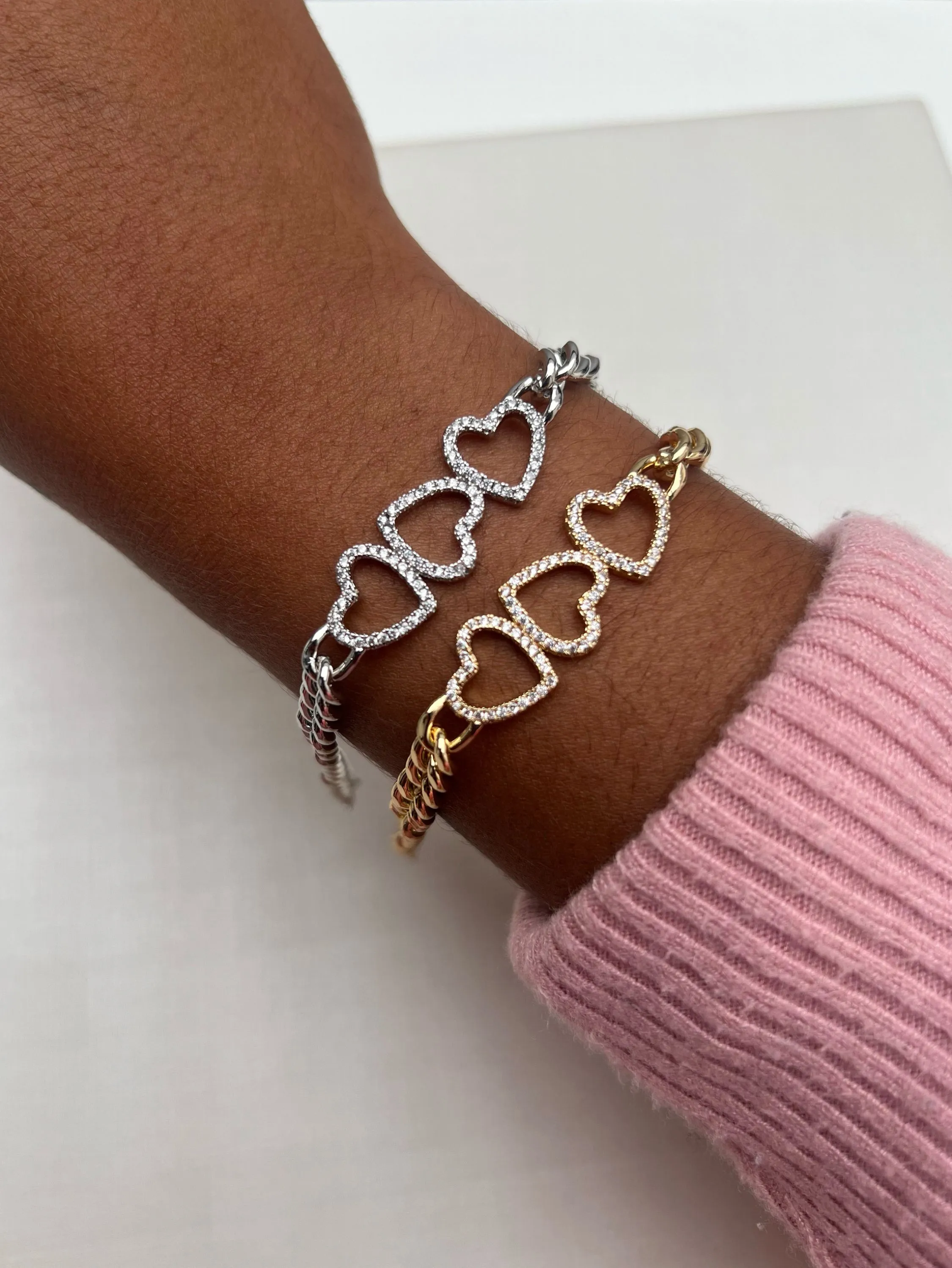 Pulseira correntaria corações