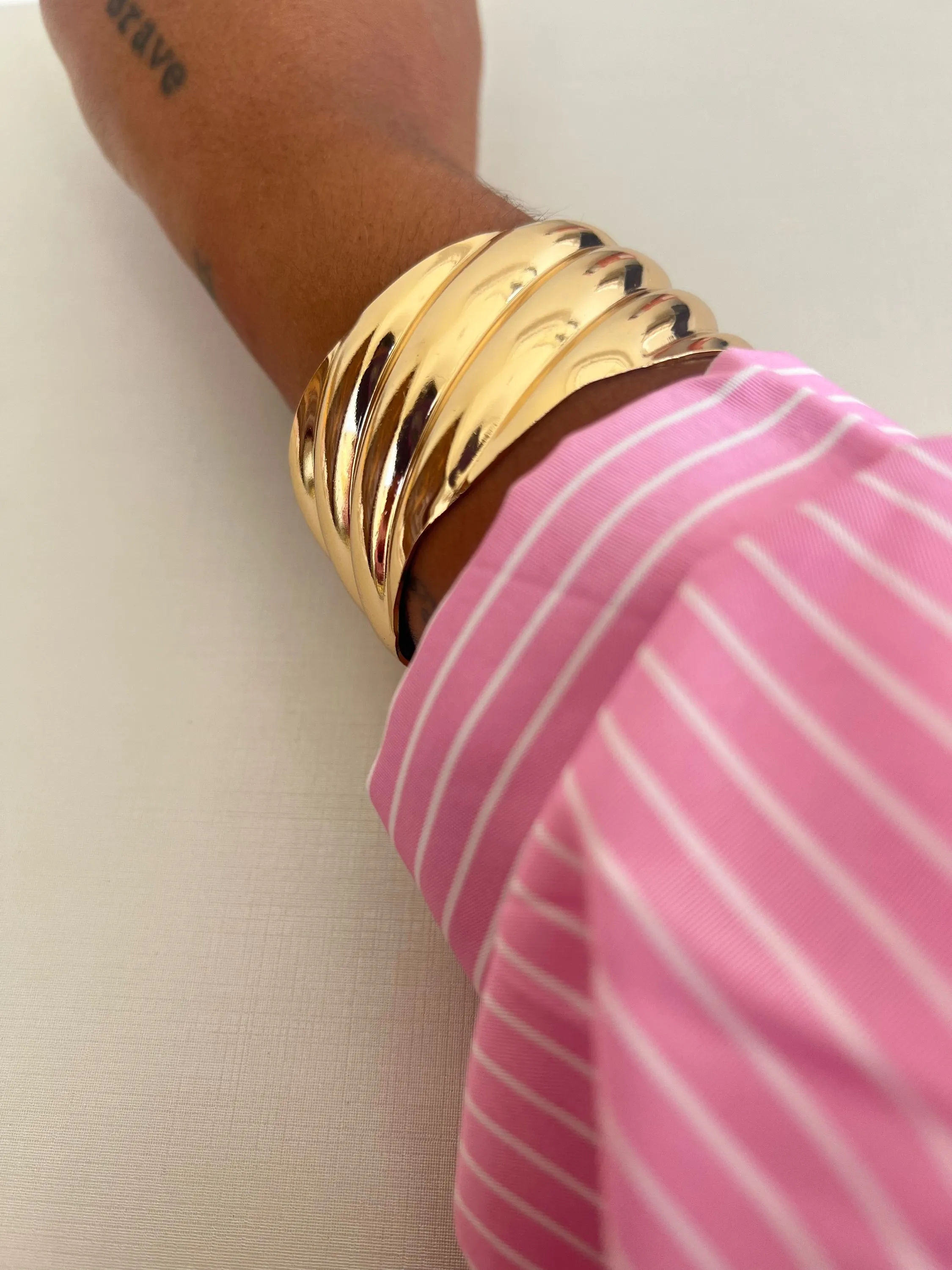 Bracelete texturizado