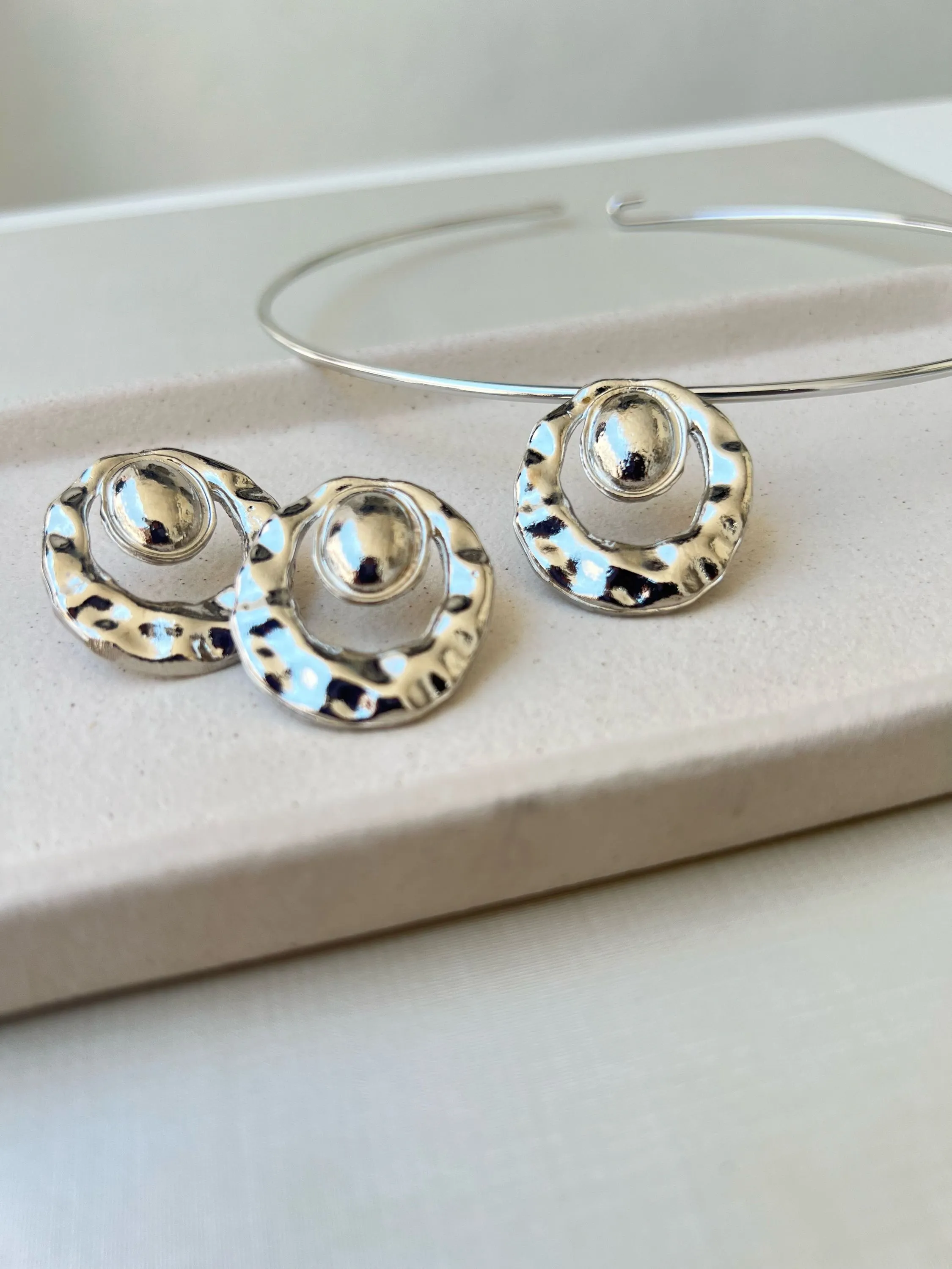 Conjunto modelo orgânico