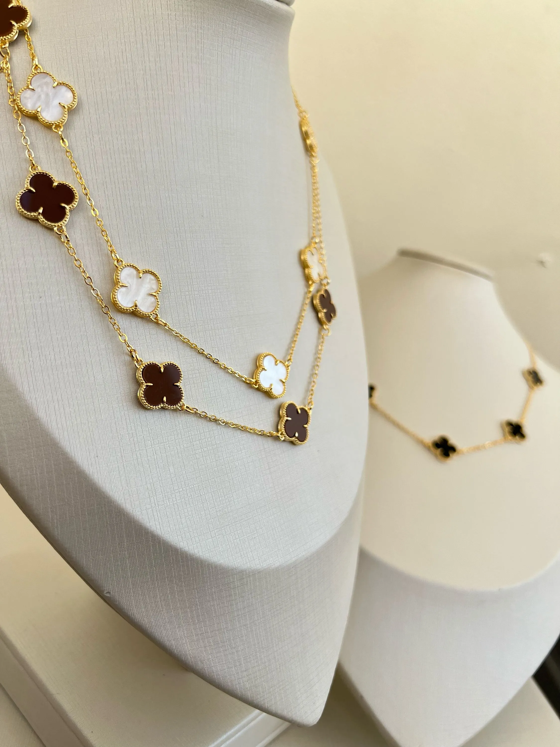 Choker trevo