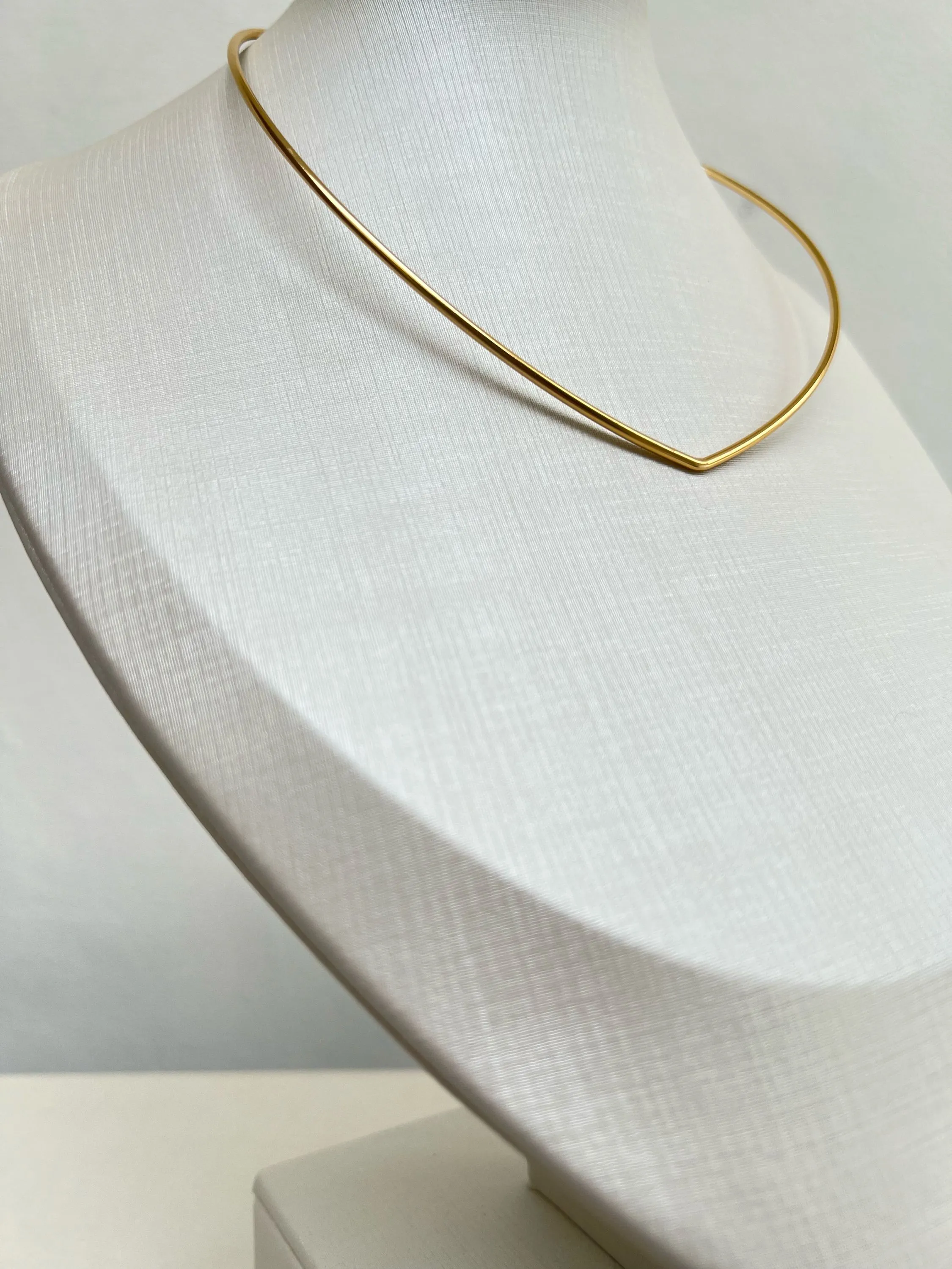 Choker aro V