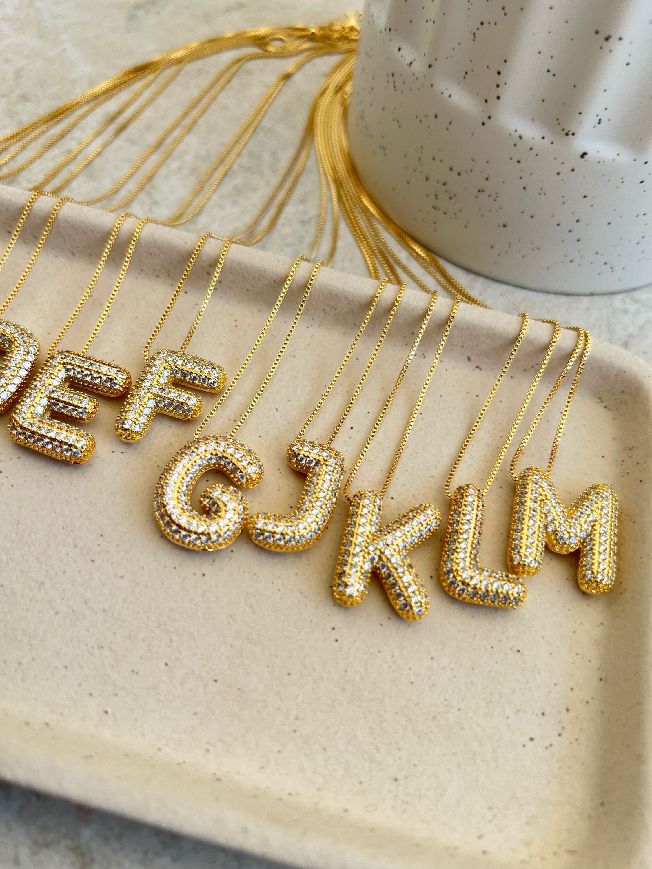 Colar pingente LETRA INICIAL S