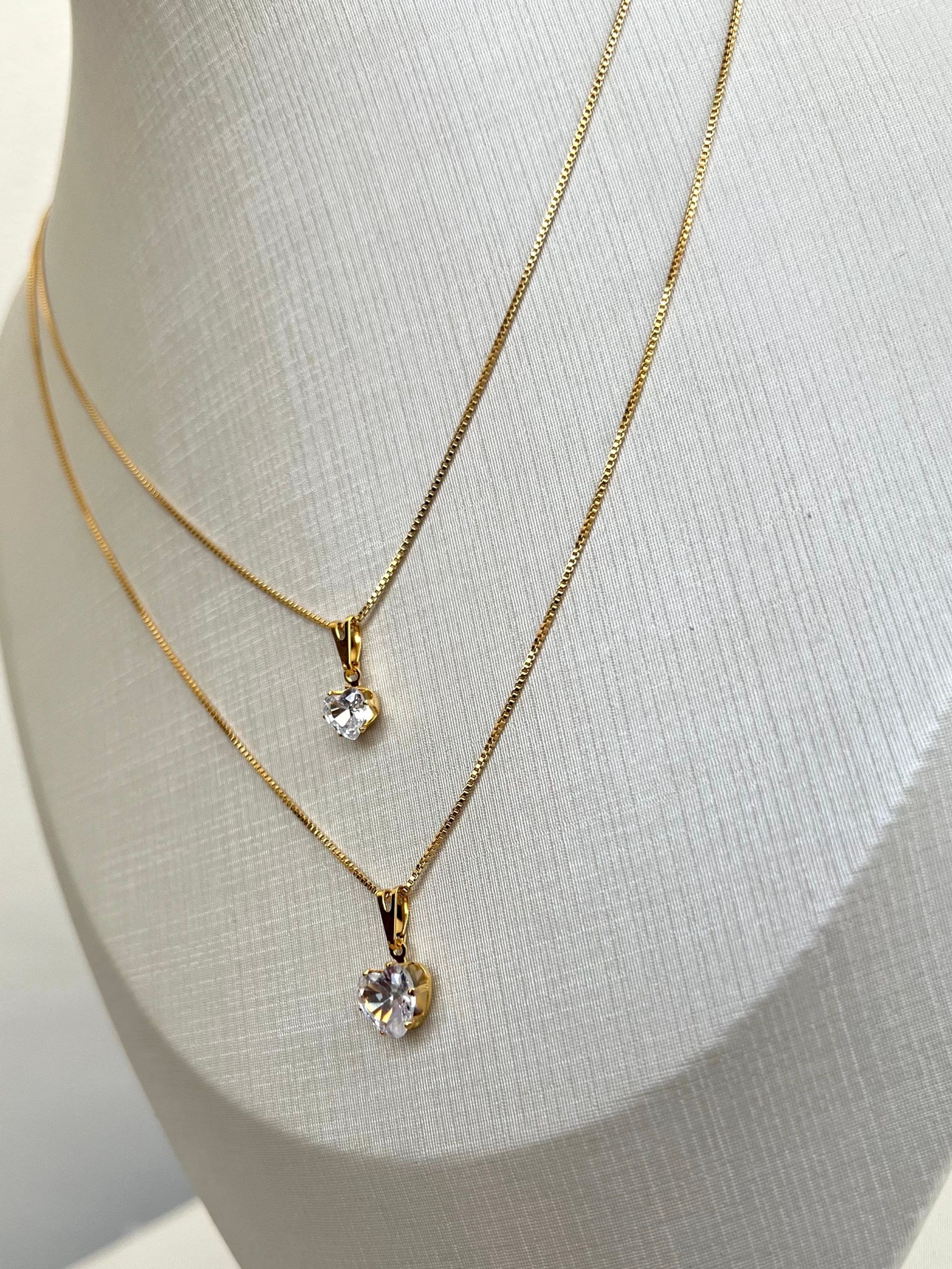 Colar duplo pingentes coração