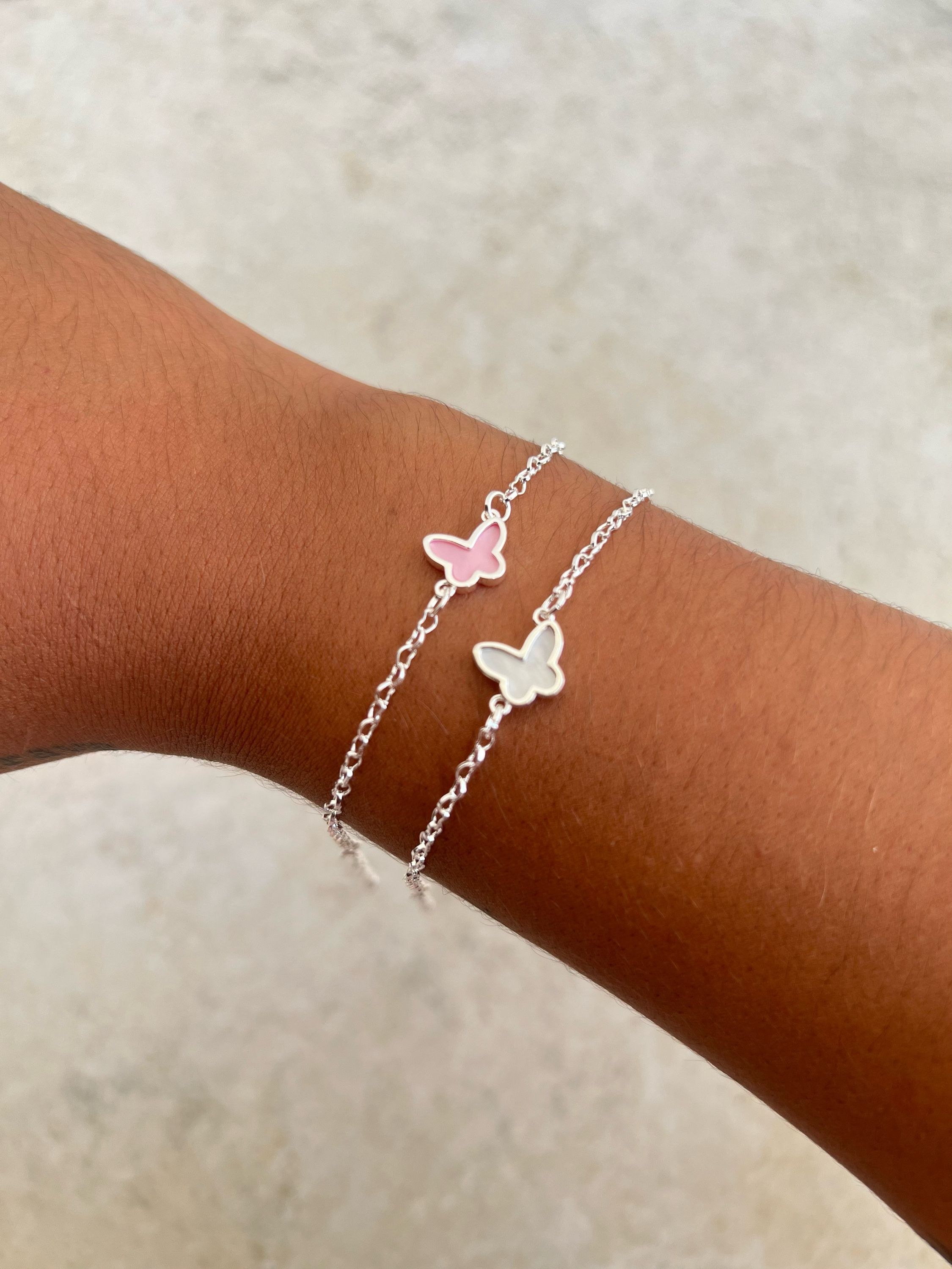 Pulseira modelo borboleta
