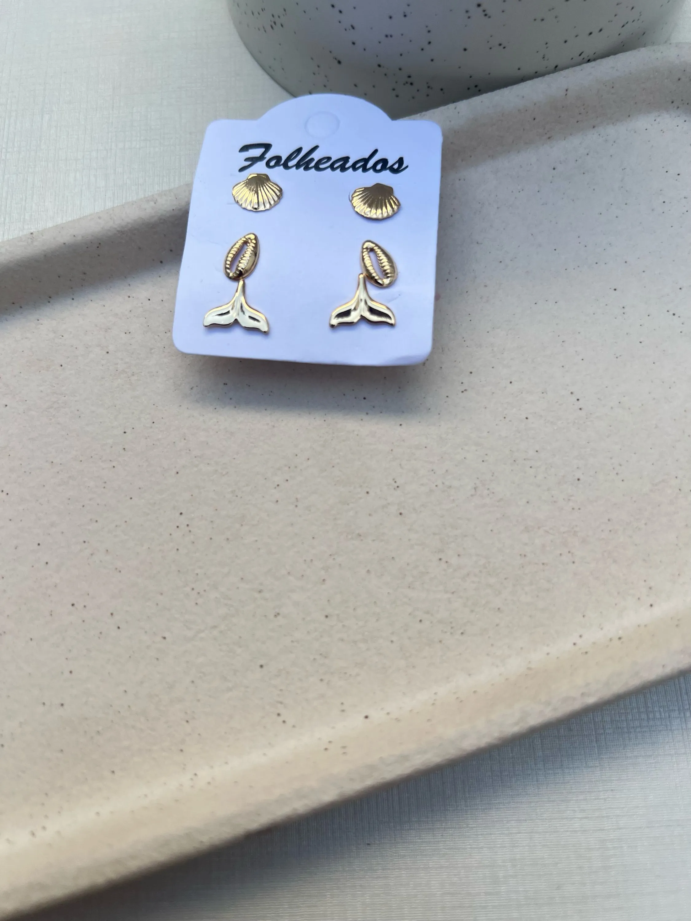 Trio de brincos folheados
