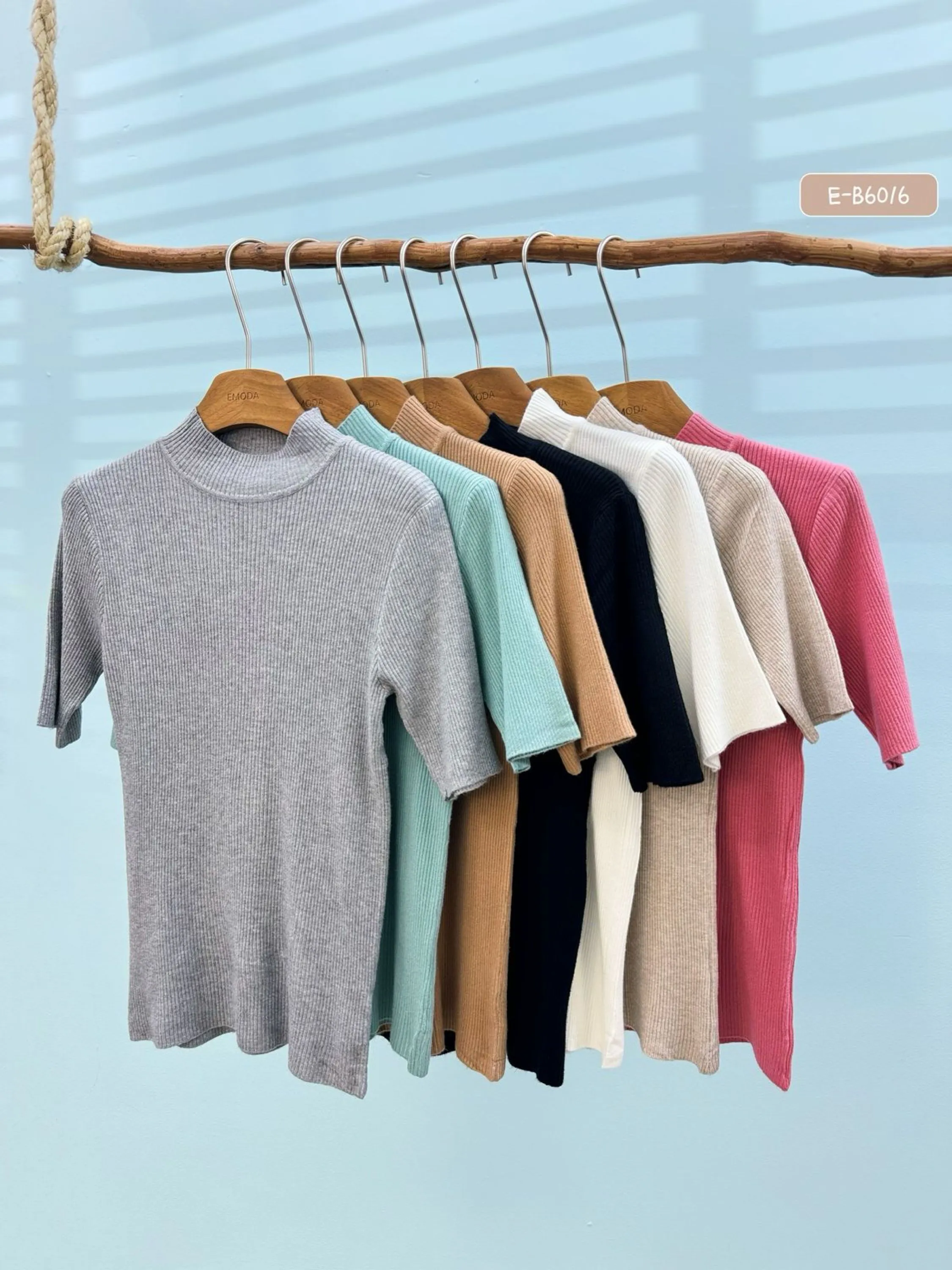 E-B6016.  Blusa - Modal