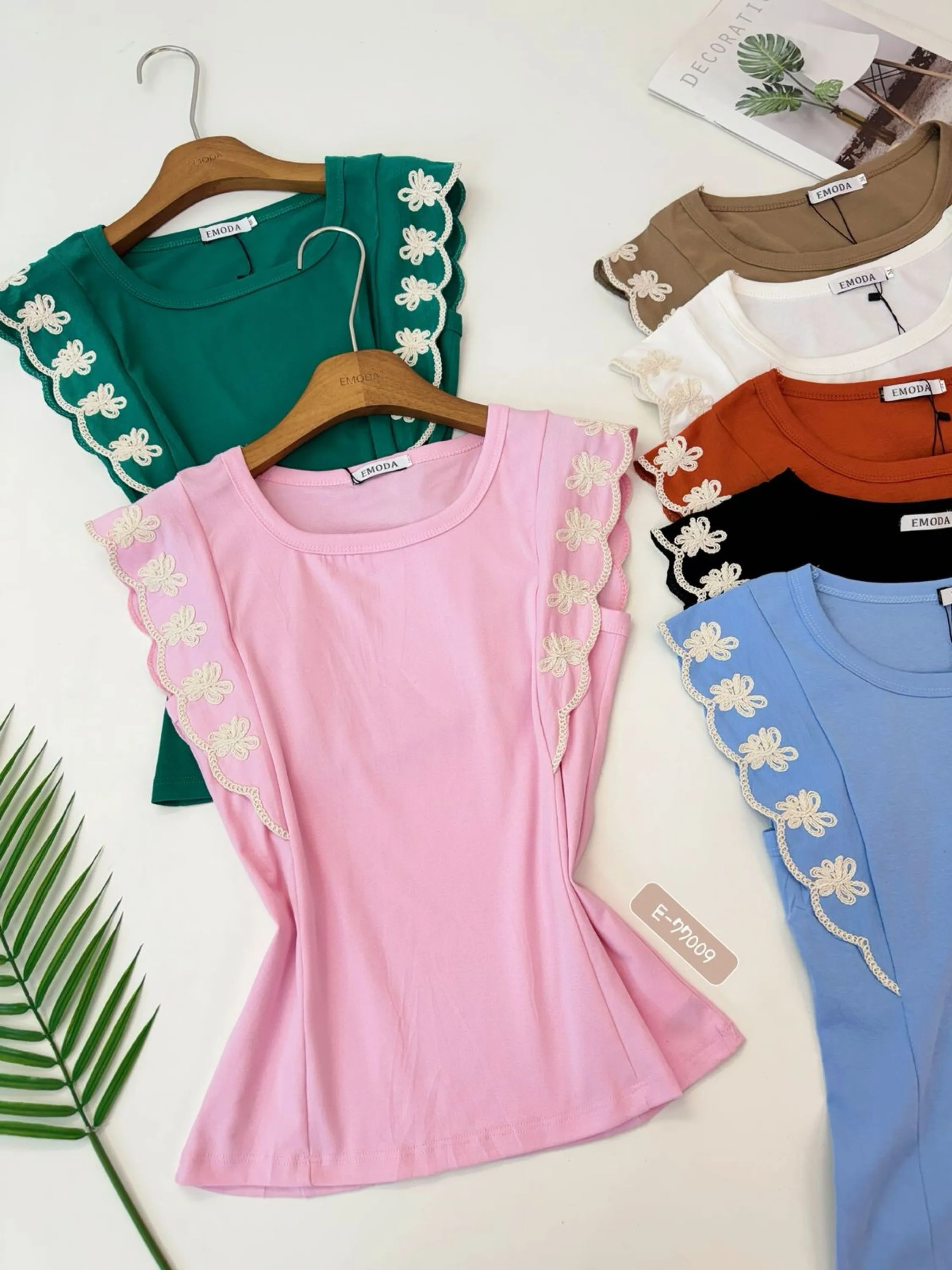 E-77009 T-shirt - algodão bordado