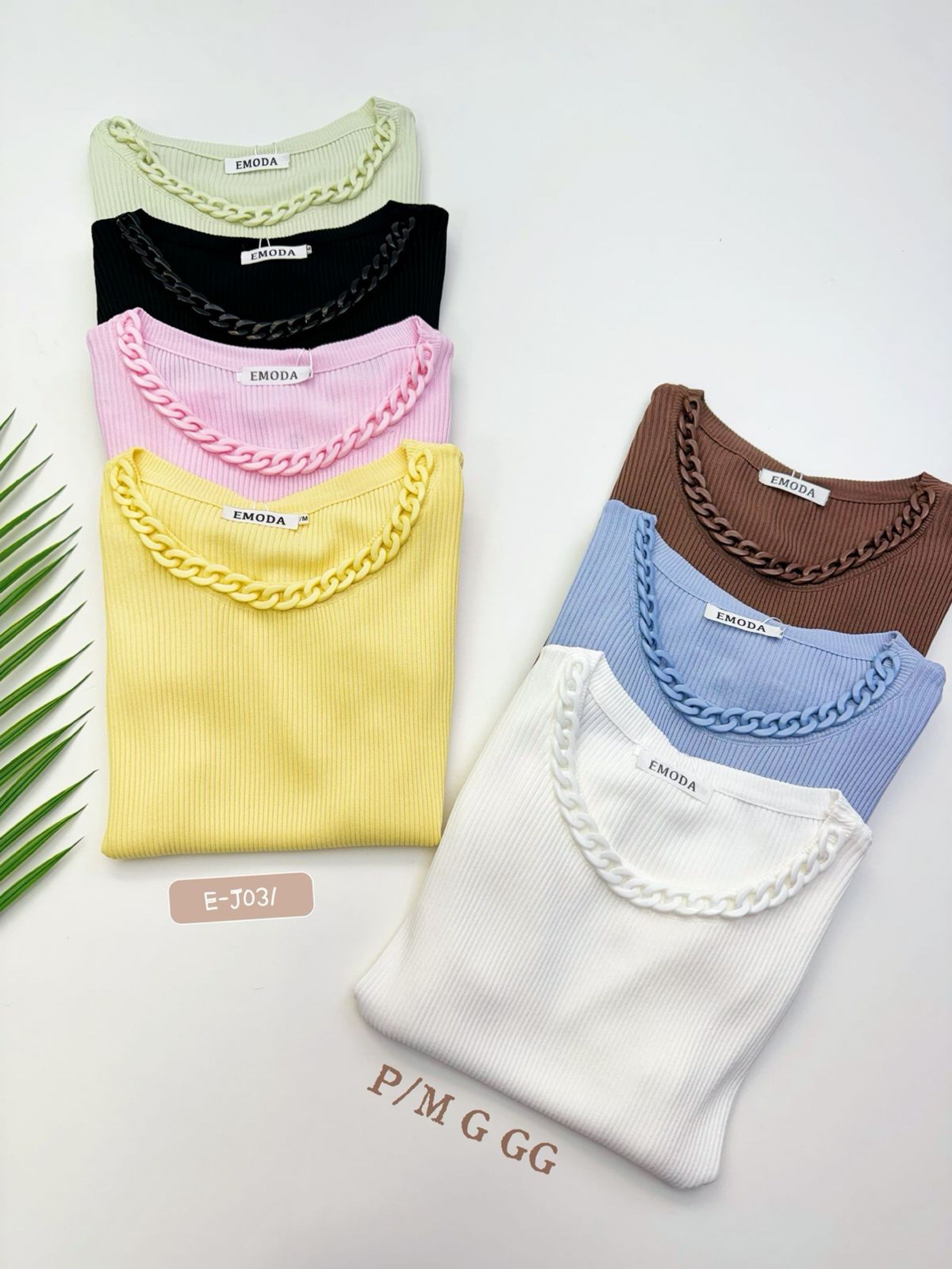 E-J031 BLUSA - P/M. G. GG- linho gelado