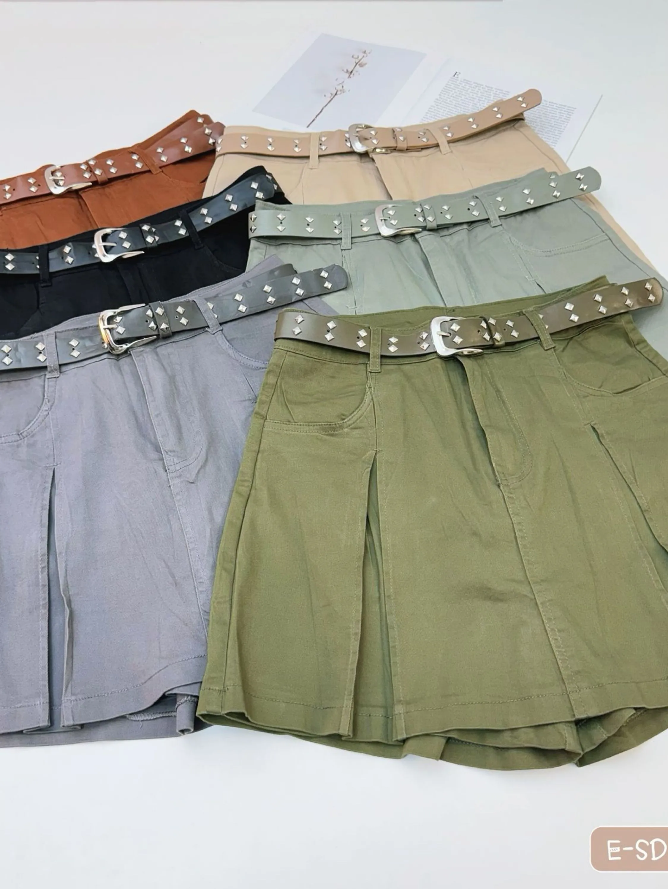 1284 shorts  de sarja com elastano