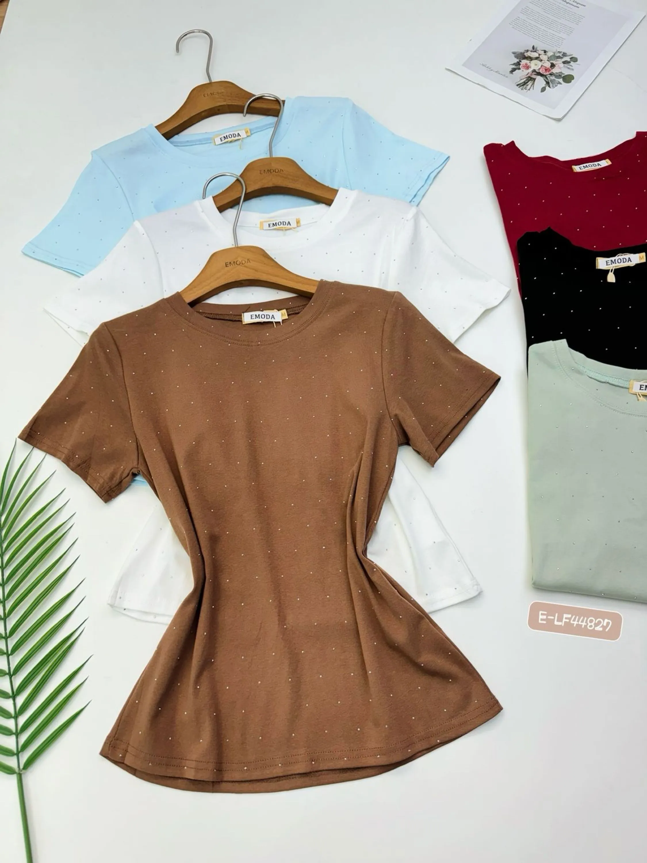 E-LF44827. T-shirt - M G GG - algodão com brilho