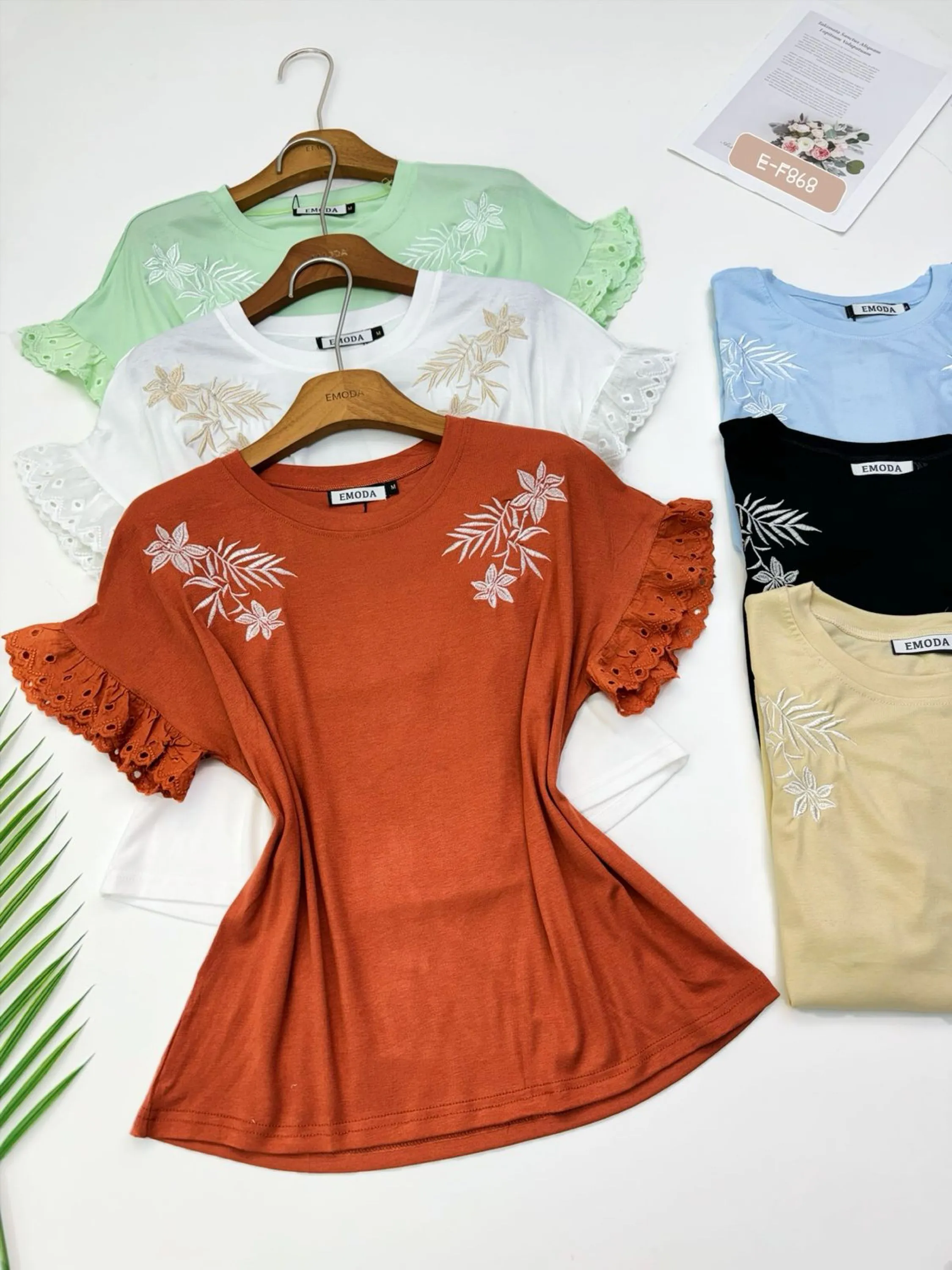 E-F868. T-shirt - M G GG - algodão bordado com laise