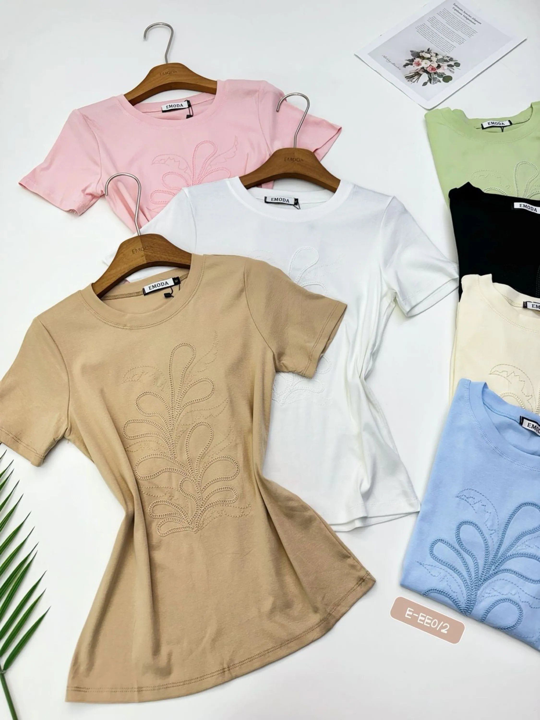 E-EE012. T-shirt -M G GG - algodão bordado